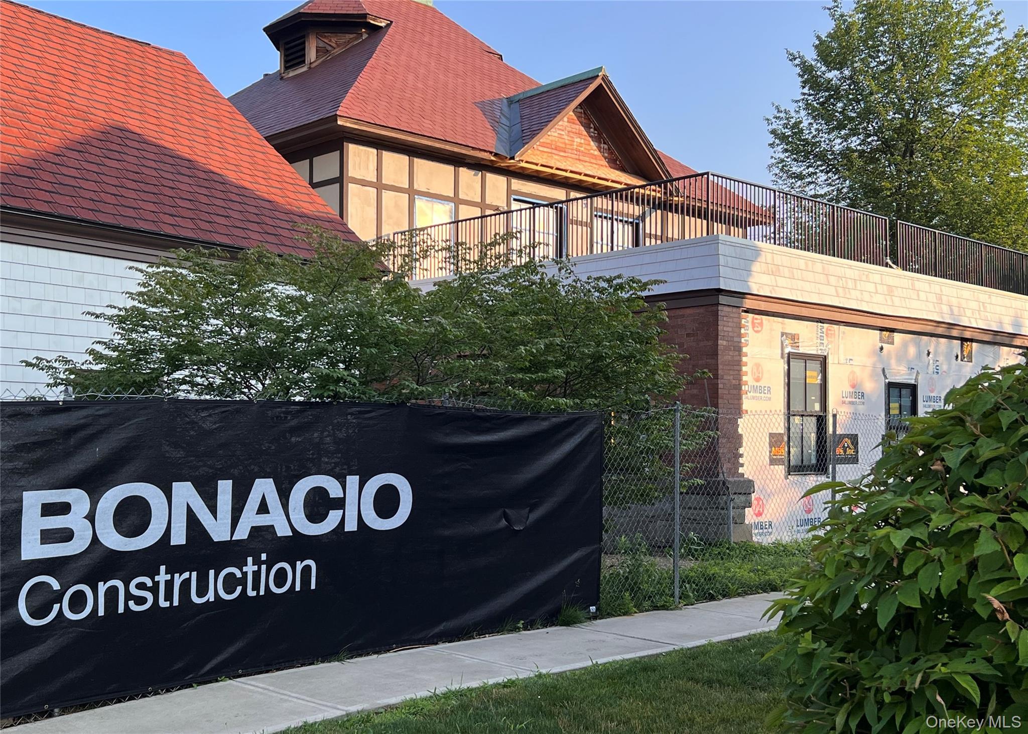 #4 photo, 122 Regent Street, 纽约州 Call Listing Agent , NY 12866