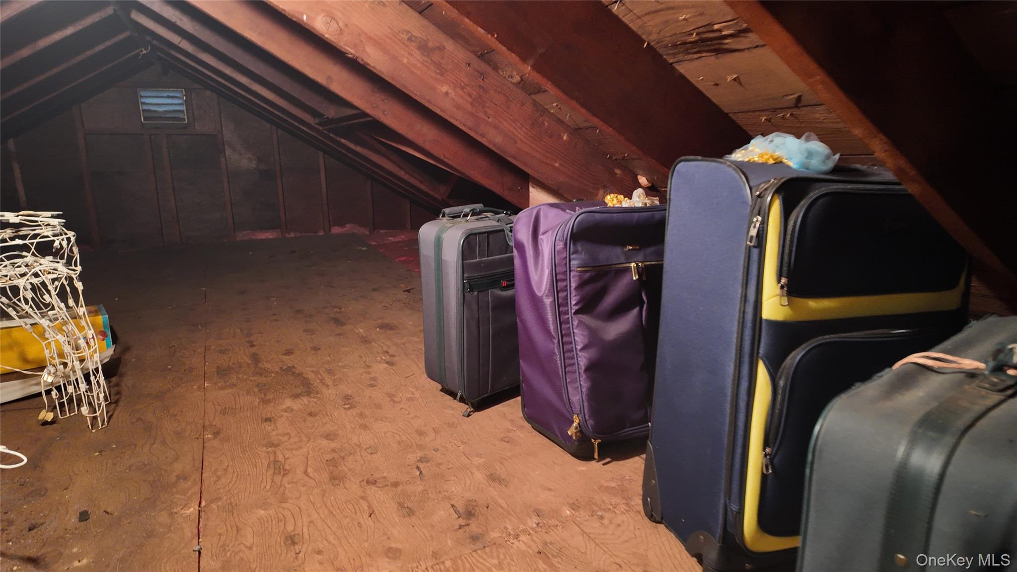 #19 photo, 93 Whitman Road, Yonkers , NY 10710