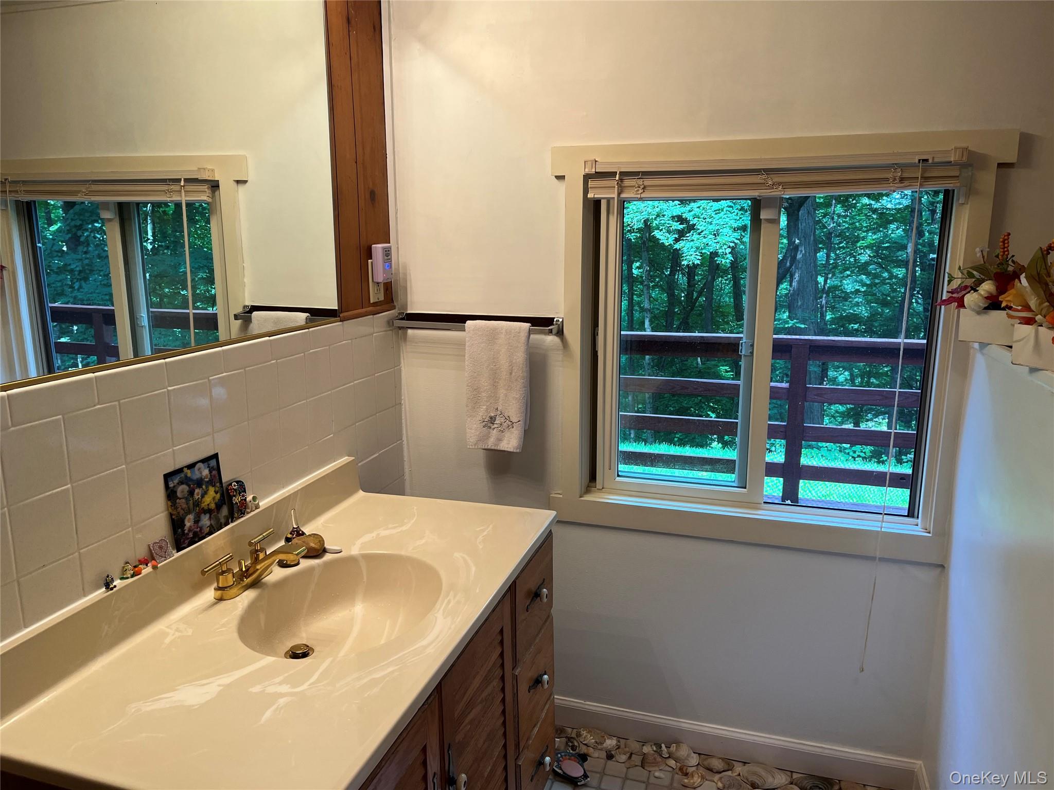 #6 photo, 85 Paulding Drive, Chappaqua , NY 10514