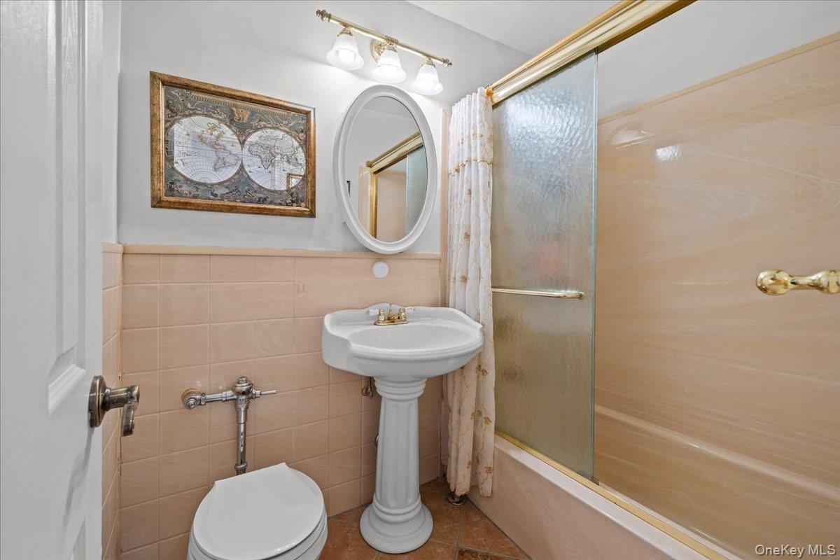 #11 photo, 3030 Johnson Avenue, הברונקס Bronx , NY 10463