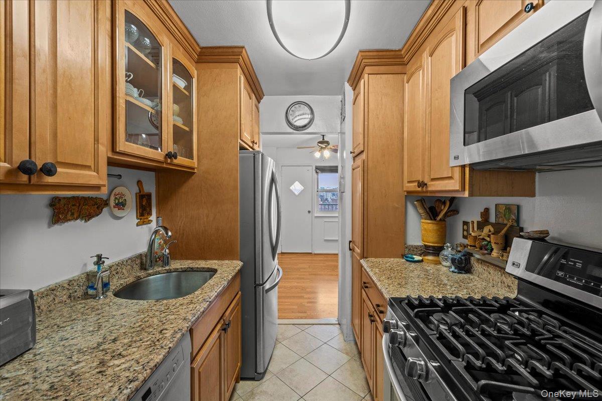 #8 photo, 3030 Johnson Avenue, הברונקס Bronx , NY 10463