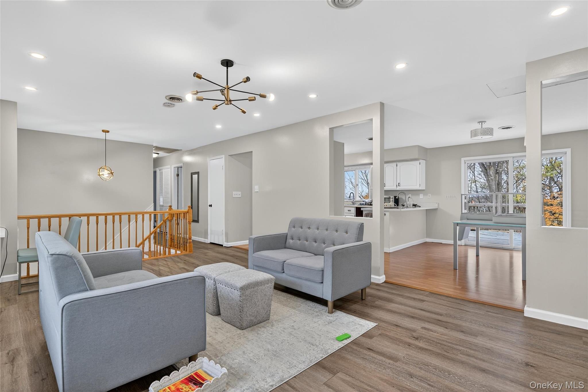 #7 photo, 11 Pennsylvania Avenue, 纽约州 Monroe , NY 10950