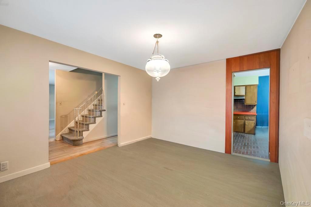 #11 photo, 441 Roslyn Road, מחוז נסאו East Williston , NY 11596