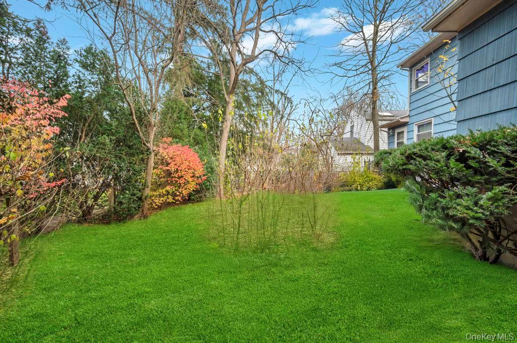 #5 photo, 441 Roslyn Road, מחוז נסאו East Williston , NY 11596