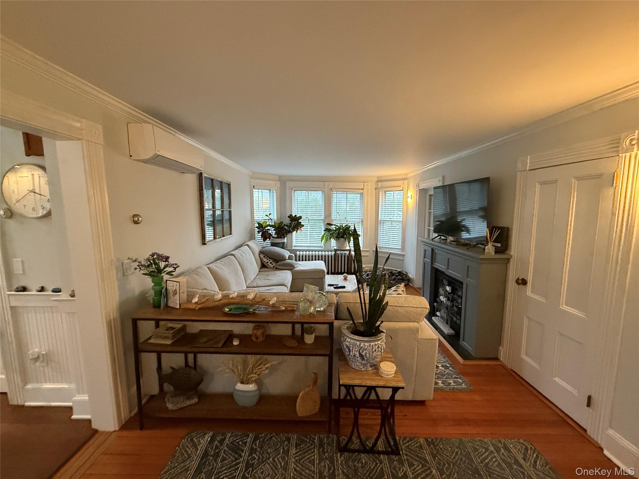 #4 photo, 10 River Avenue, Eastport , NY 11941