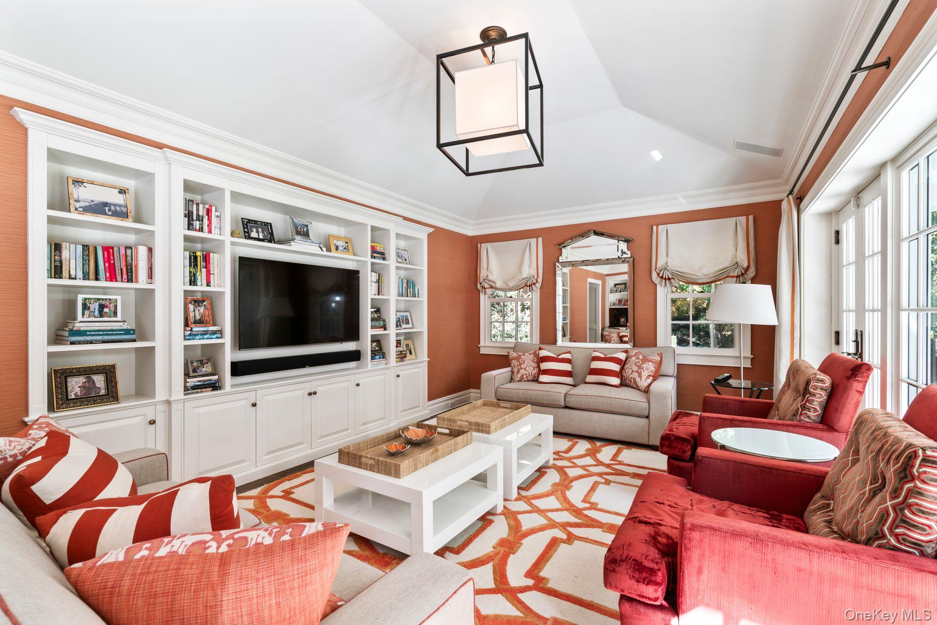 #2 photo, 30 Underhill Road, 롱 아일랜드 Locust Valley , NY 11560