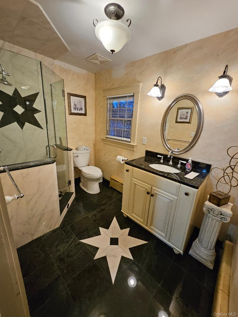 #1 photo, 141 Linden Street, Roslyn Heights , NY 11577