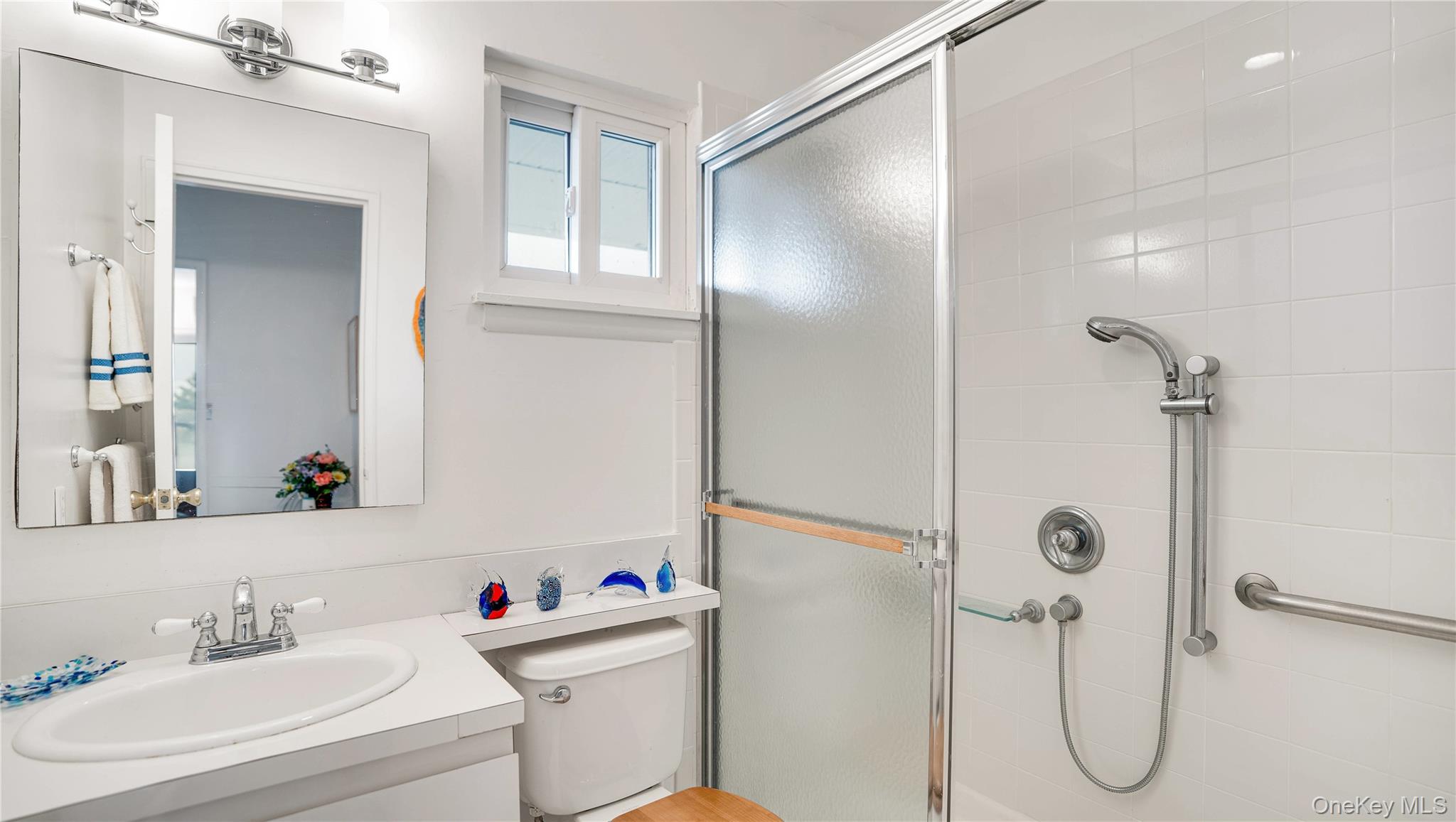 #8 photo, 281 Dune Road, Westhampton Beach , NY 11978