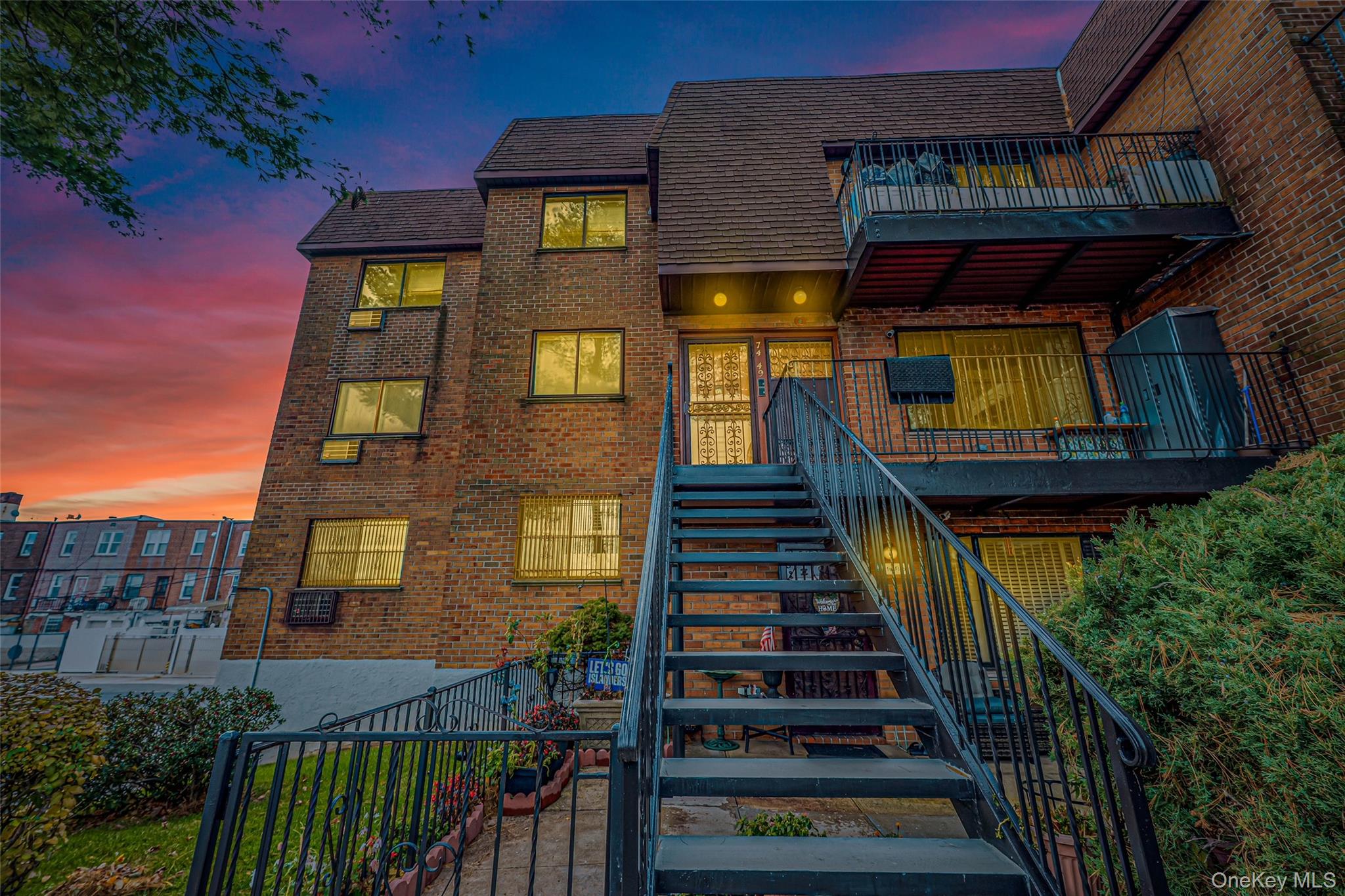 #3 photo, 7449 Calamus Avenue, كوينز Elmhurst , NY 11373