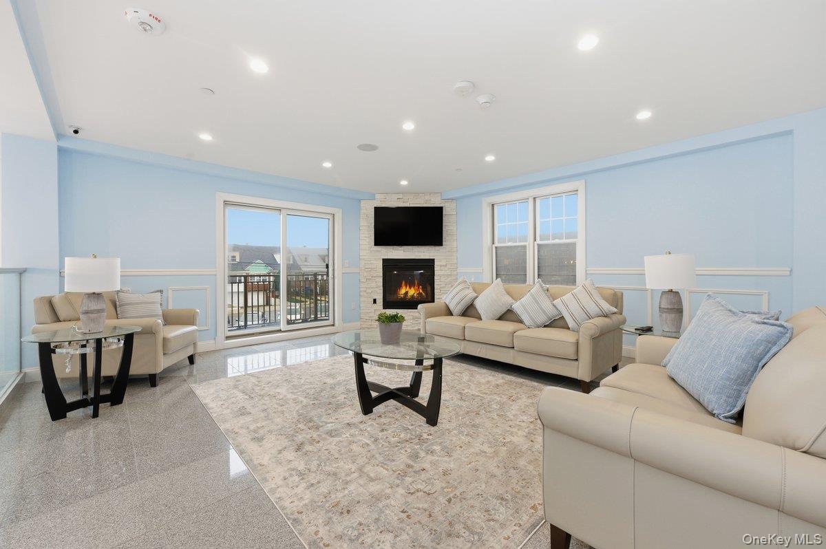 #4 photo, 661 W Broadway, 长岛 长滩 Long Beach , NY 11561