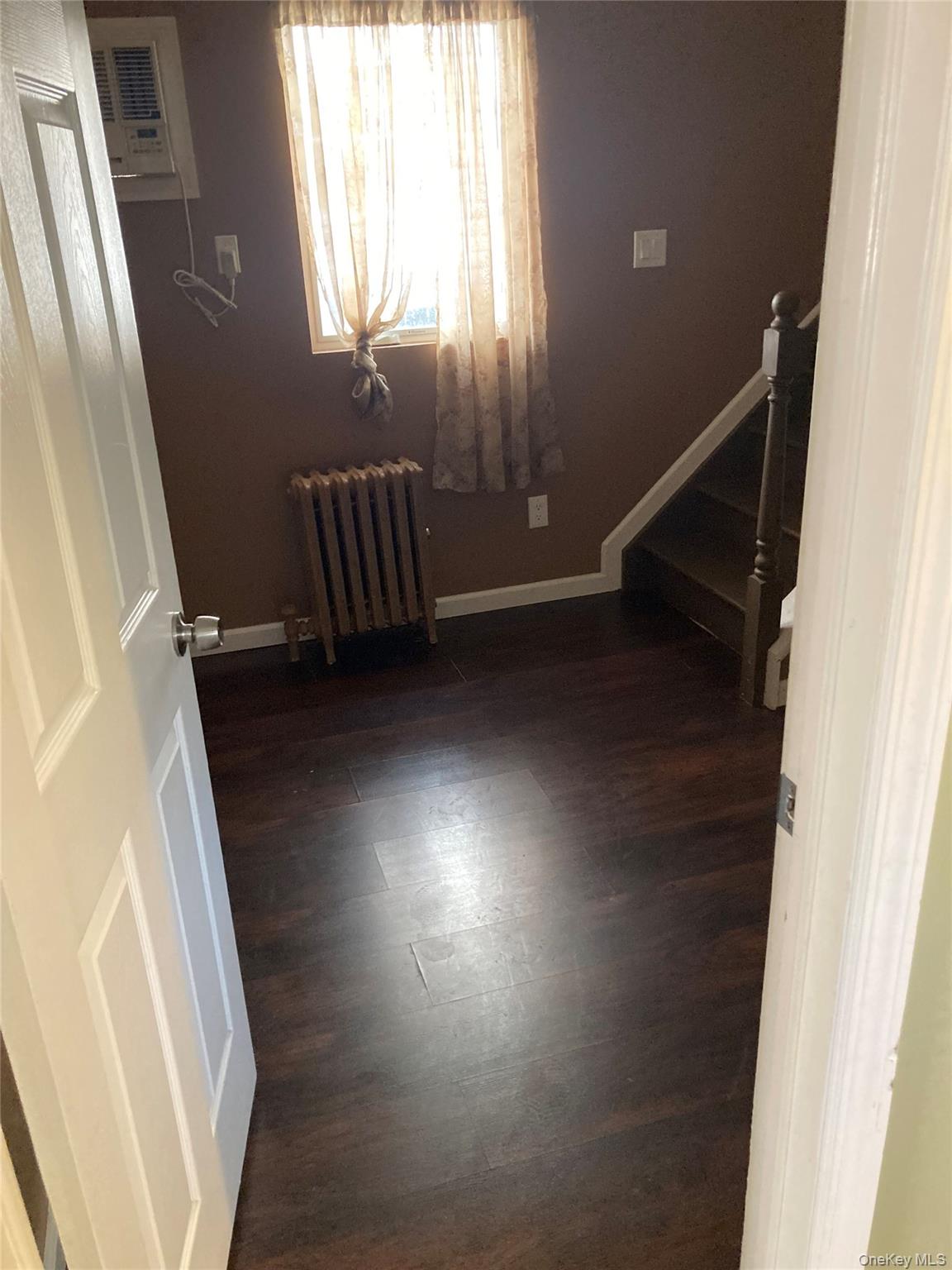 #17 photo, 1326 Citizen Avenue, Elmont , NY 11003