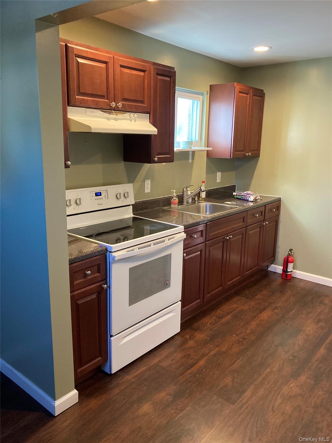 #7 photo, 1326 Citizen Avenue, Elmont , NY 11003