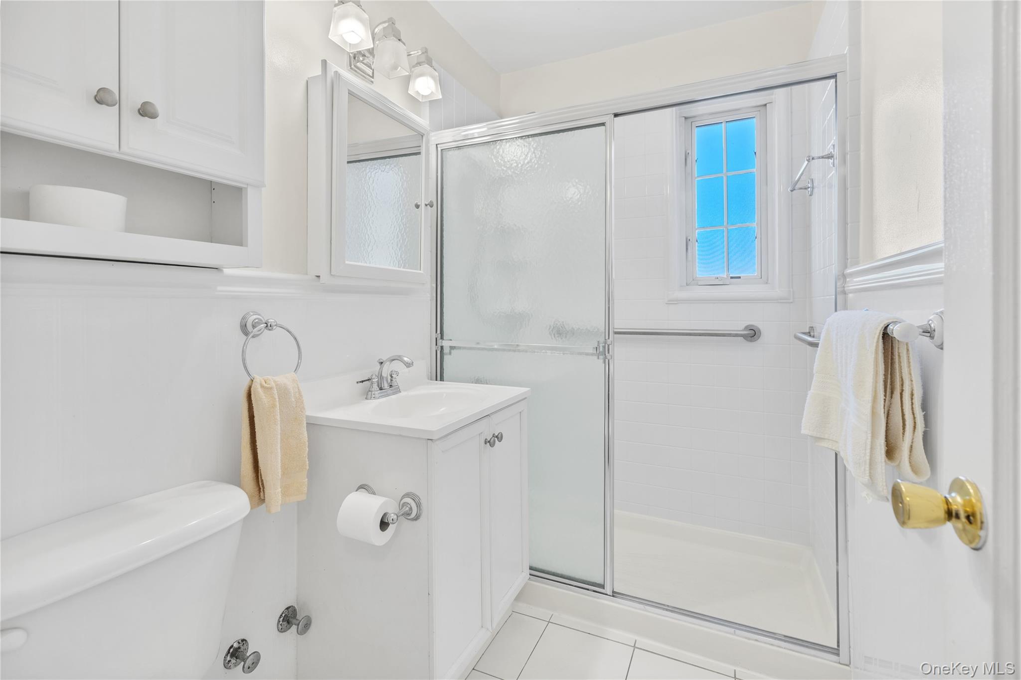 #10 photo, 425 W Main Street, מחוז סאפוק Huntington , NY 11743