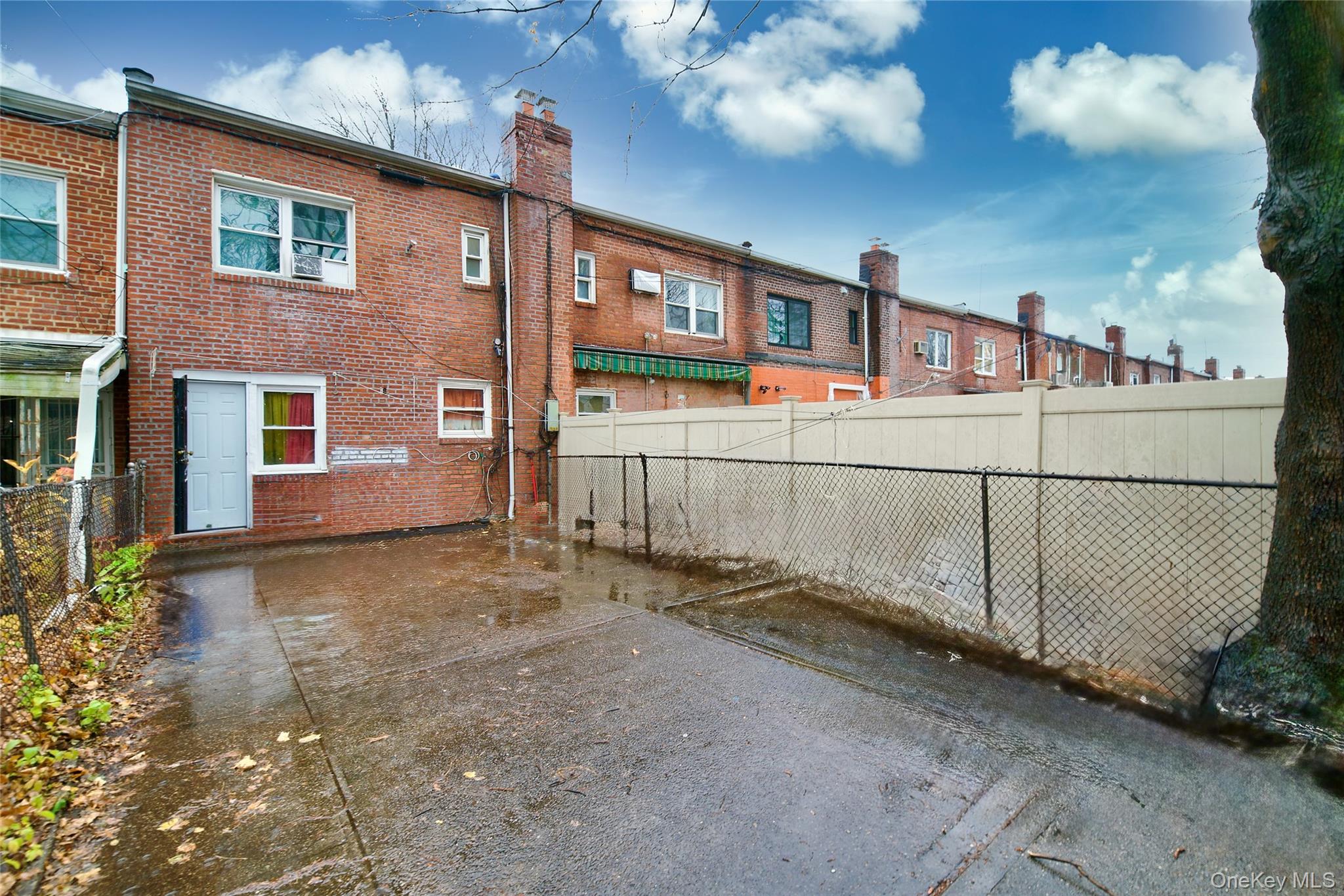 #9 photo, 19-22 81 Street, 뉴욕퀸즈 East Elmhurst , NY 11370