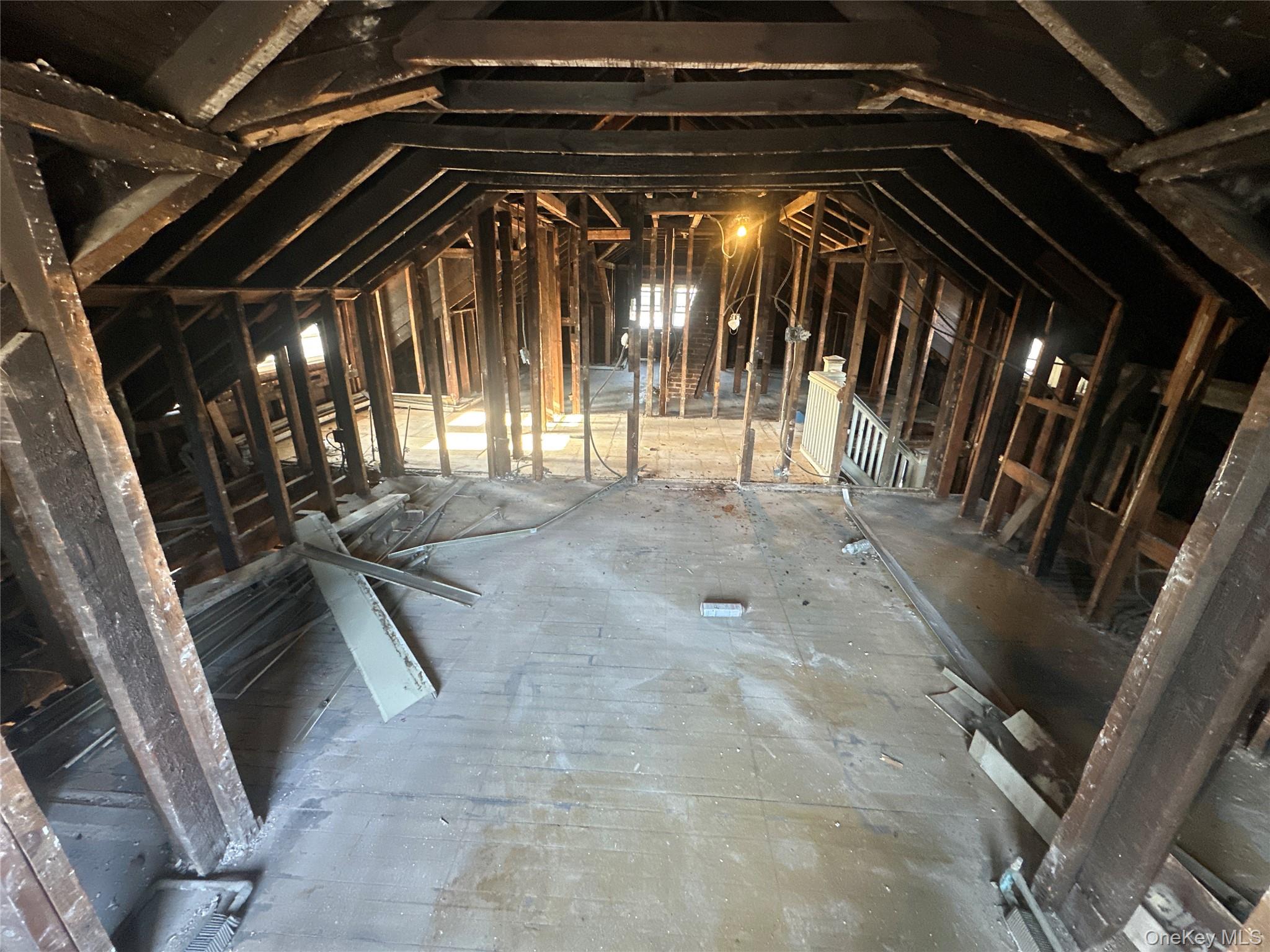 #14 photo, 205 Sheridan Boulevard, Inwood , NY 11096