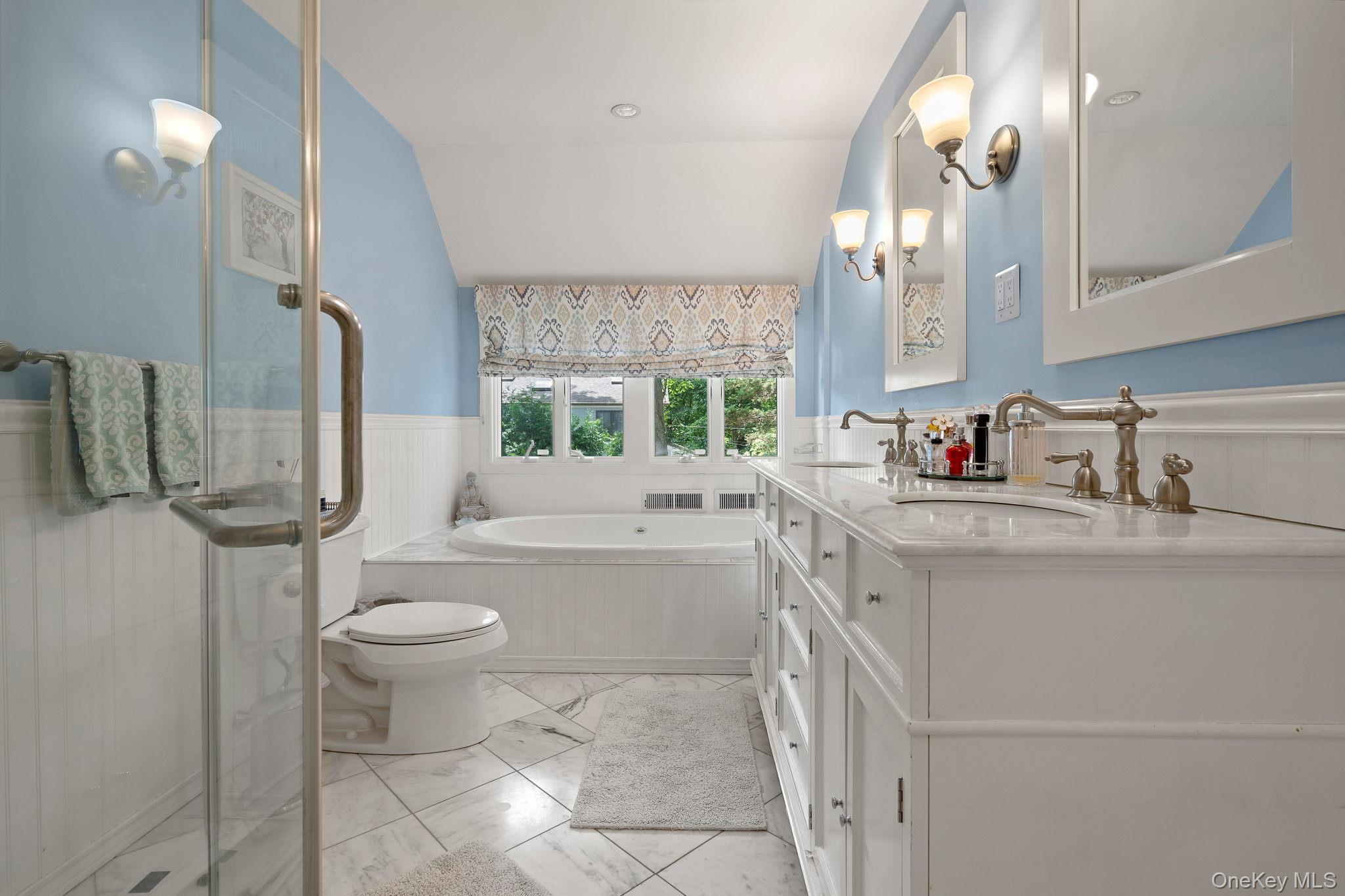 #16 photo, 342 Woodbury Road, Саффолк ‖ Cold Spring Harbor , NY 11724