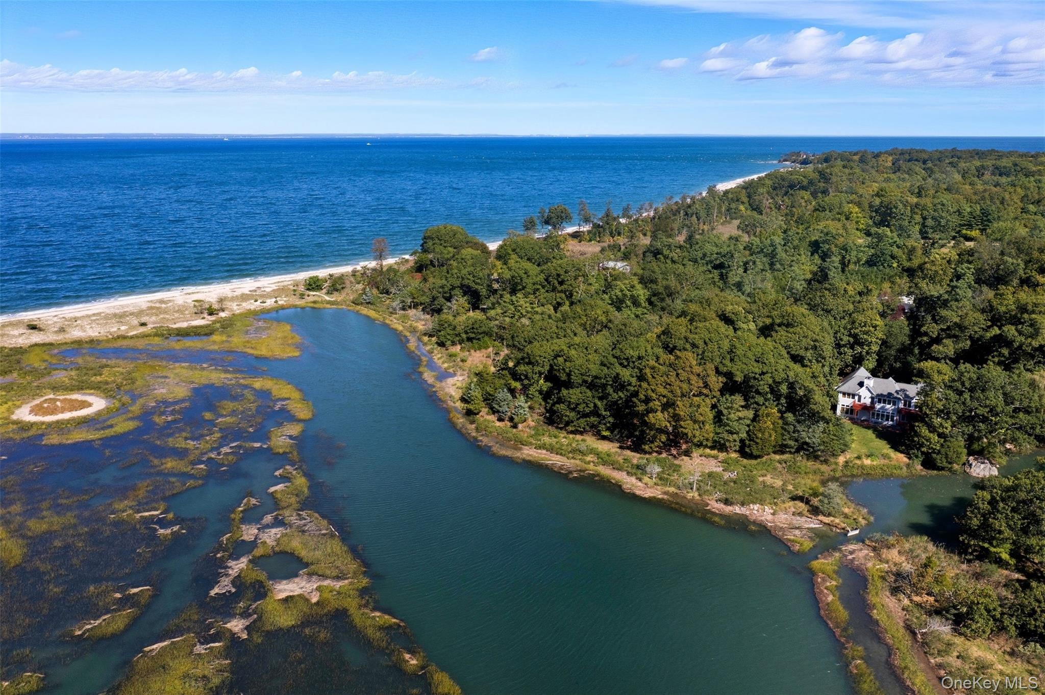 #2 photo, 22 Flax Pond Woods Road, 东长岛 Setauket , NY 11733