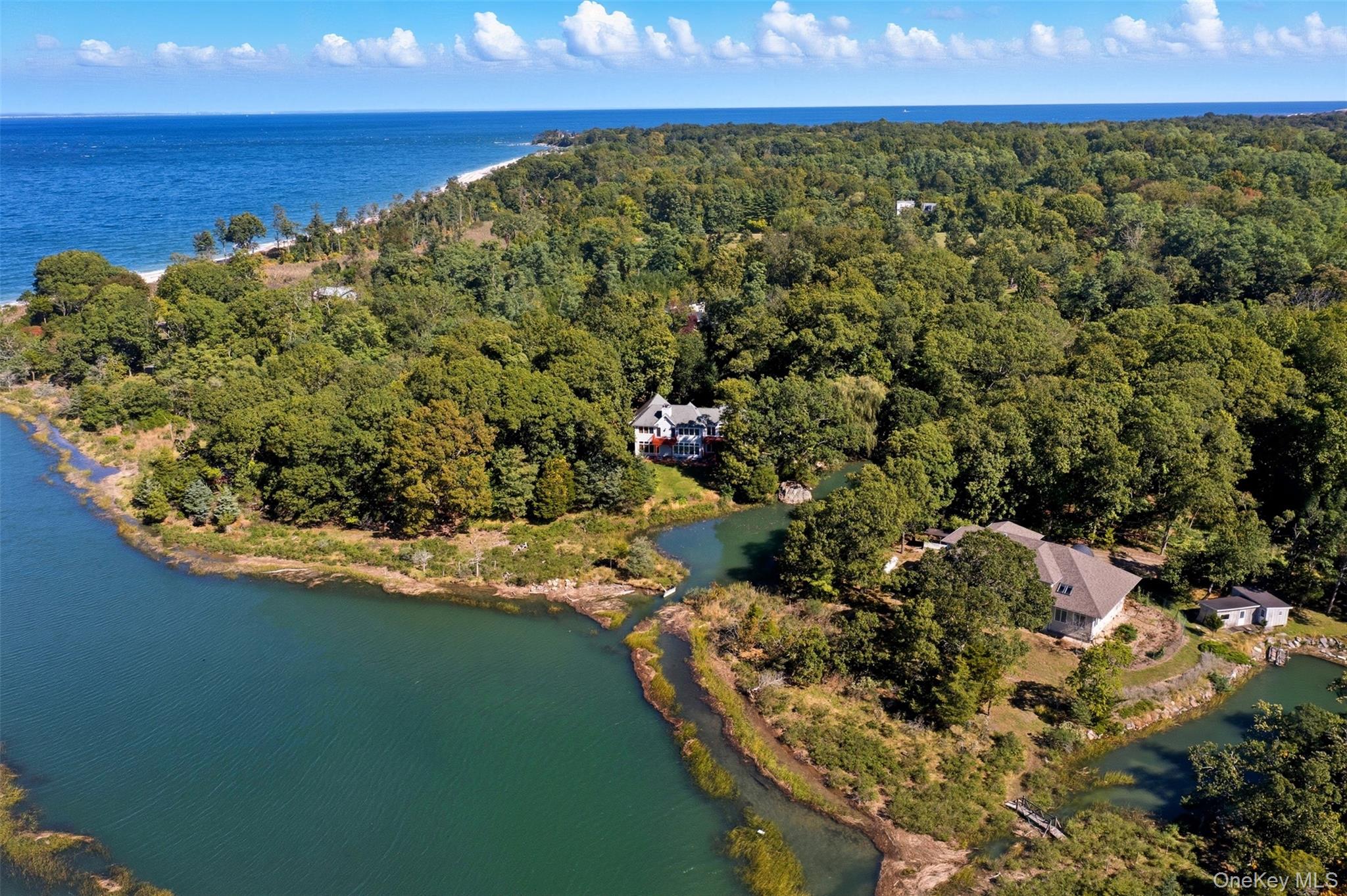 #7 photo, 22 Flax Pond Woods Road, 东长岛 Setauket , NY 11733