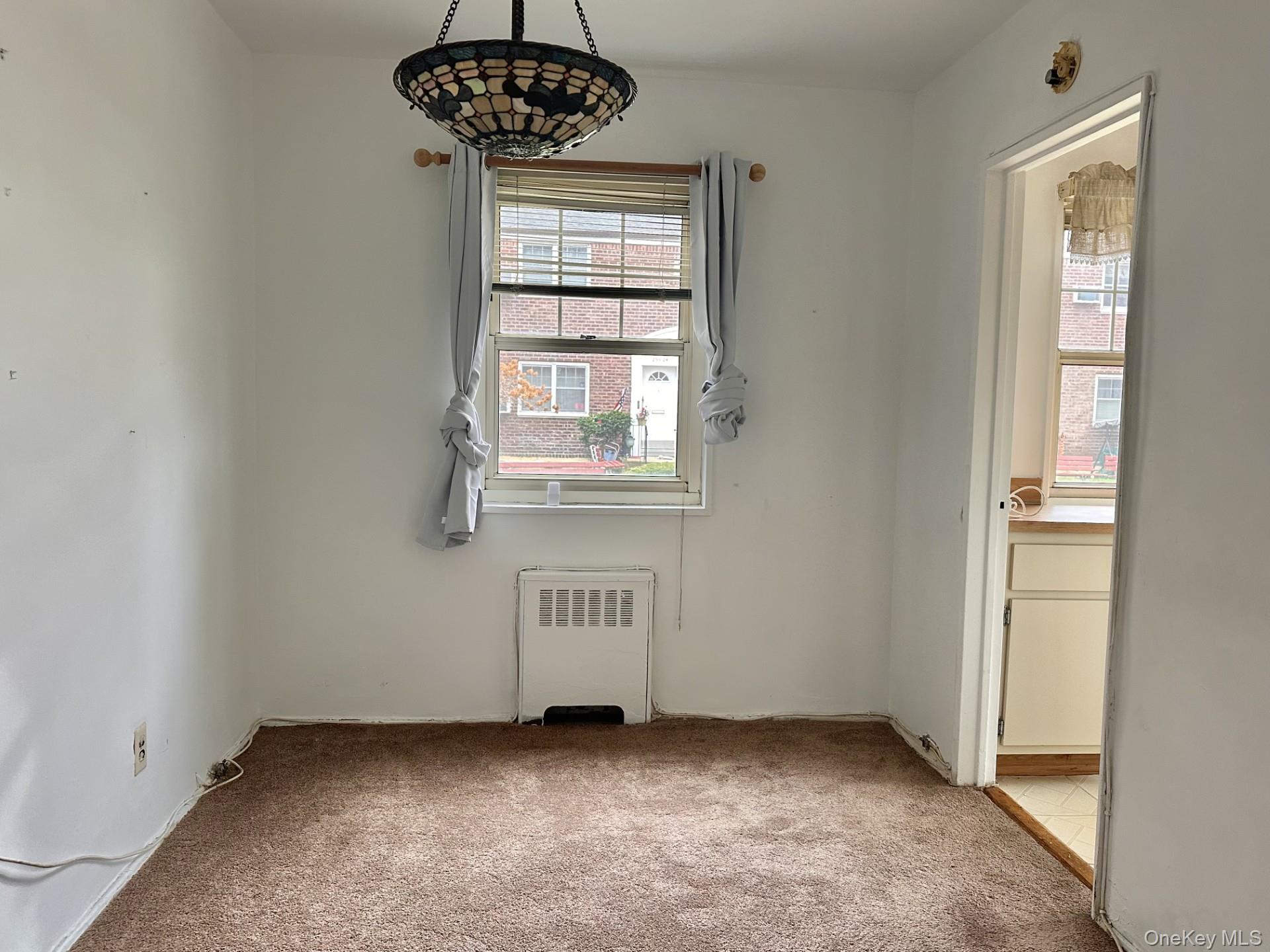 #4 photo, 253-32 61st Avenue, लिटिल नेक Little Neck , NY 11362