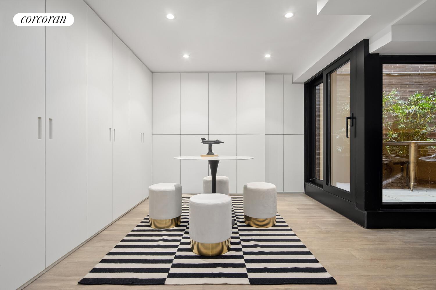 #17 photo, 619 E 6TH Street, East Village , NY 10009