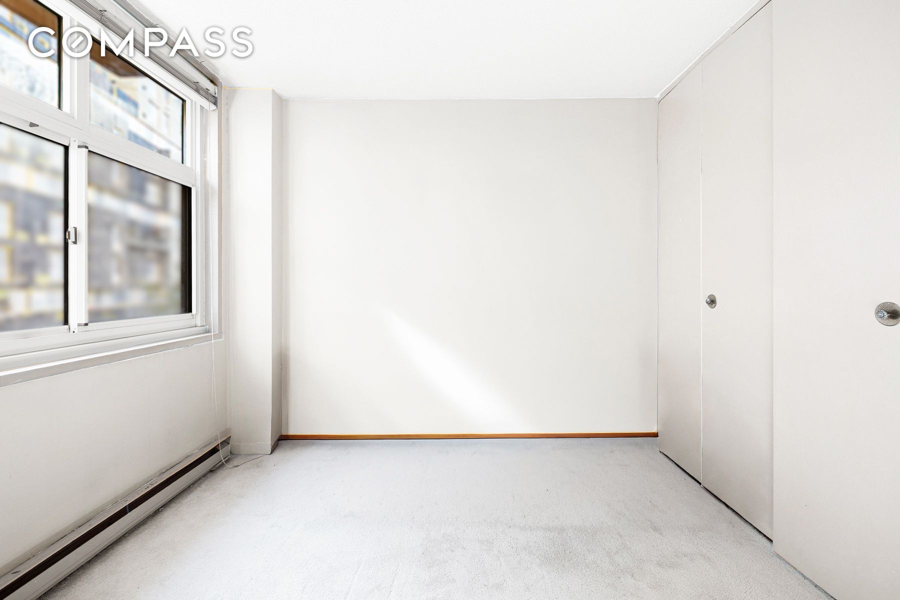 #12 photo, 555 Main Street, Roosevelt Island , NY 10044