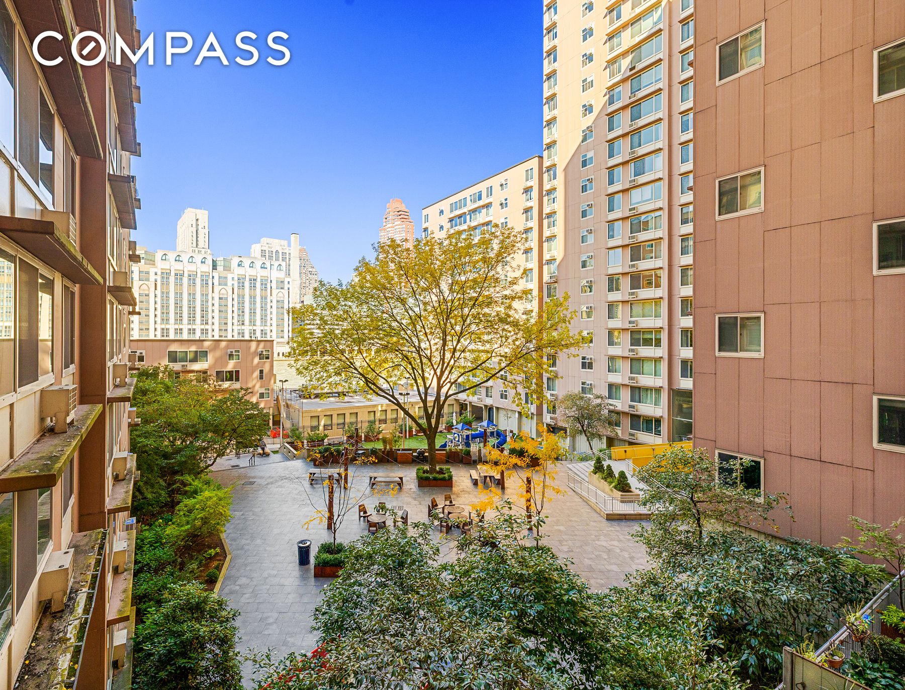 #15 photo, 555 Main Street, Roosevelt Island , NY 10044