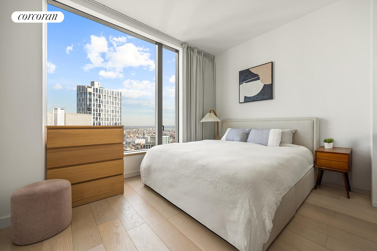 #4 photo, 11 HOYT Street, Downtown Brooklyn , NY 11201