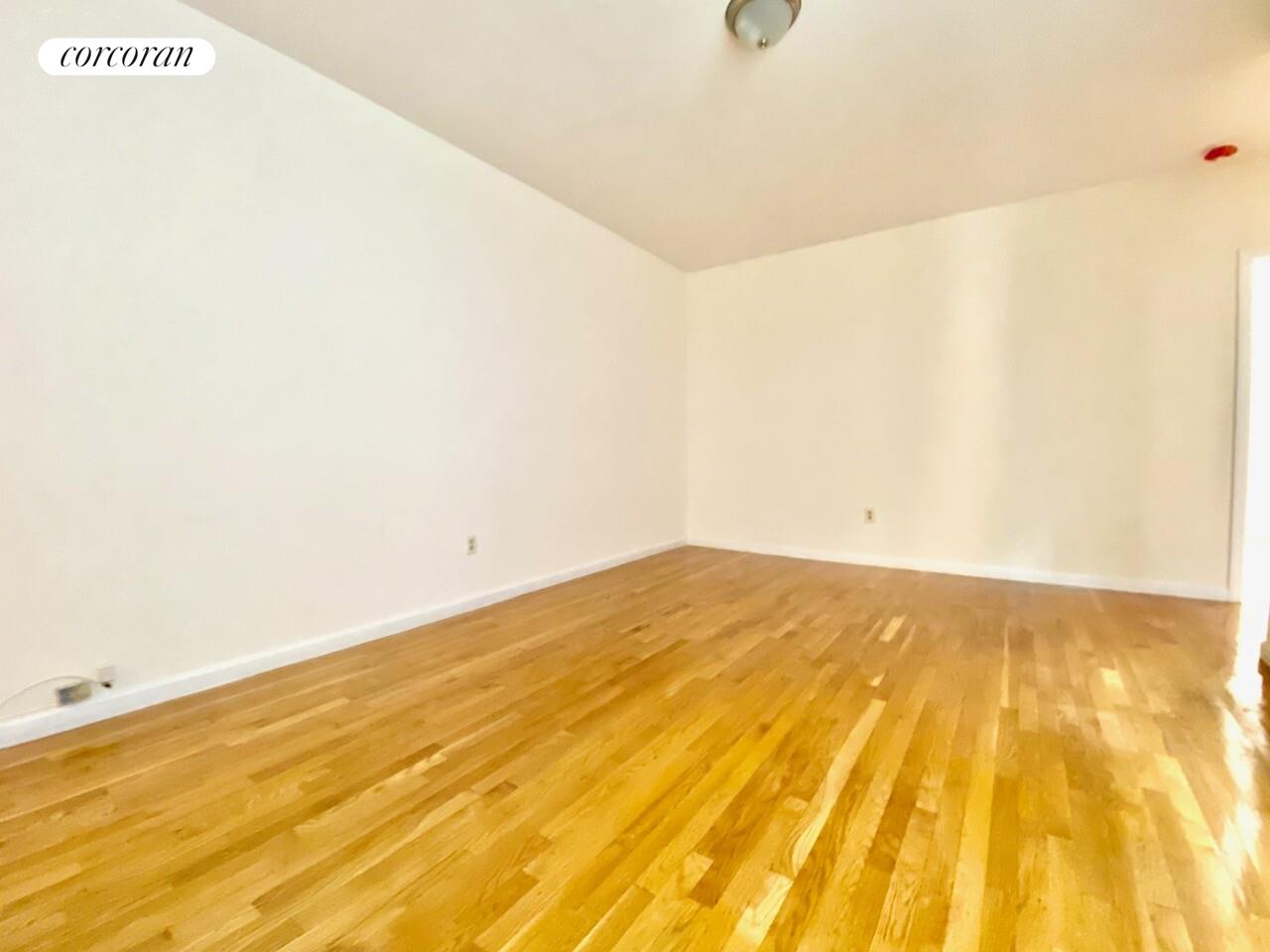 #4 photo, New York City, Inwood , NY 10034