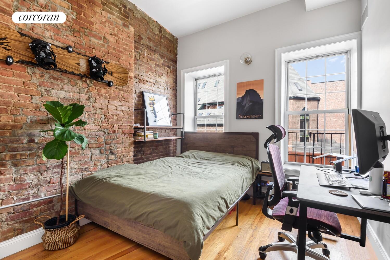 #4 photo, Brooklyn, Williamsburg , NY 11211