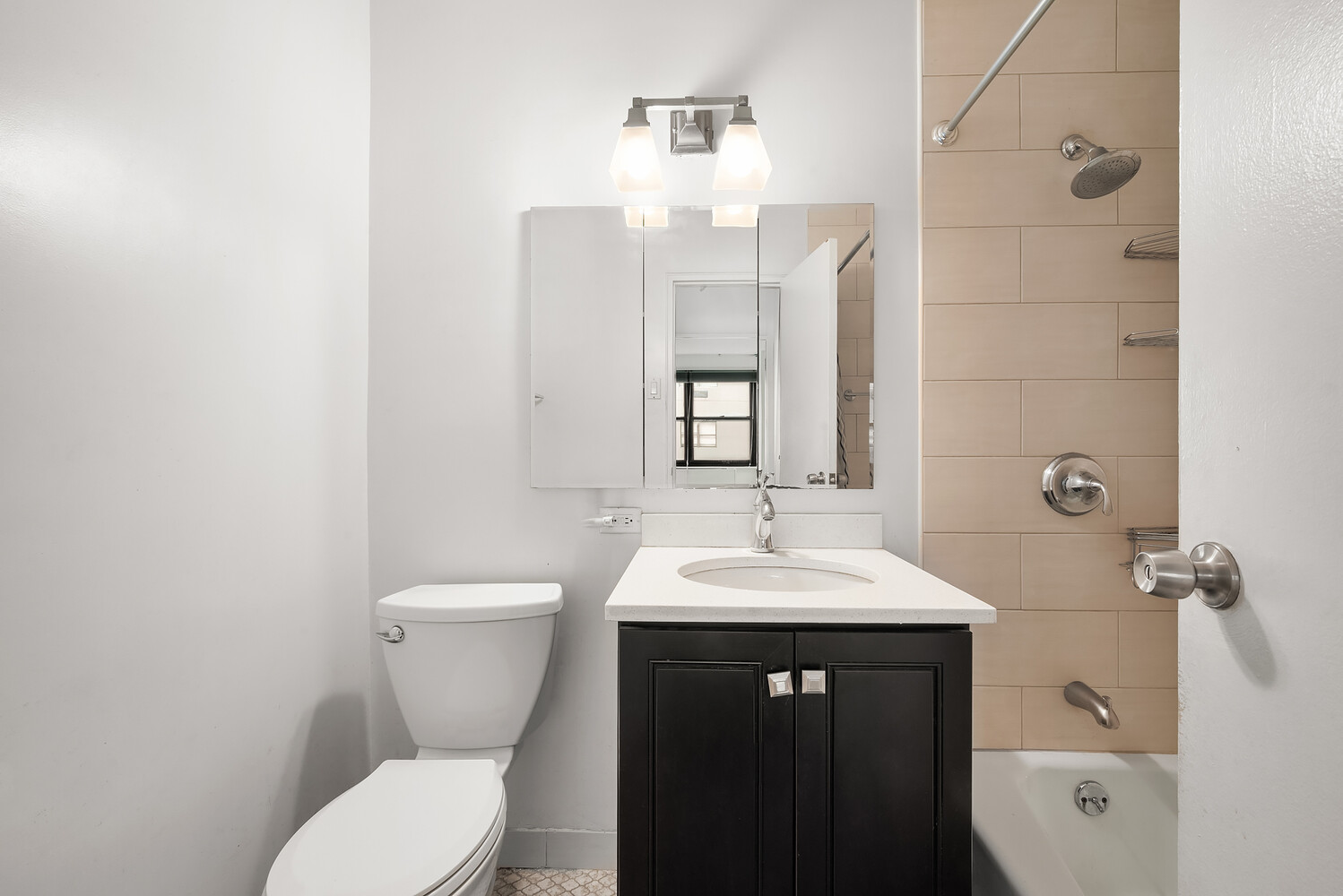 #6 photo, 200 E 24TH Street, Kips Bay , NY 10010