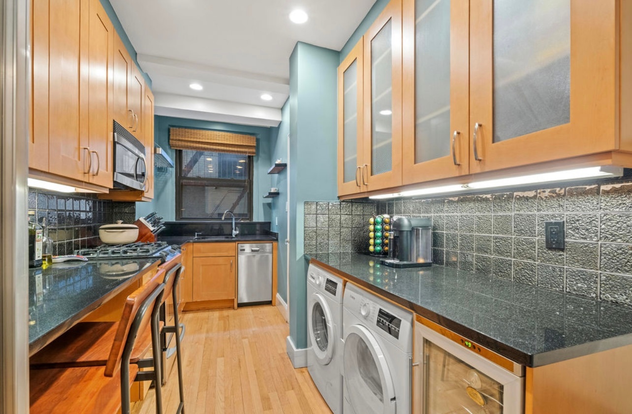 #5 photo, 440 W End Avenue, Upper West Side , NY 10024