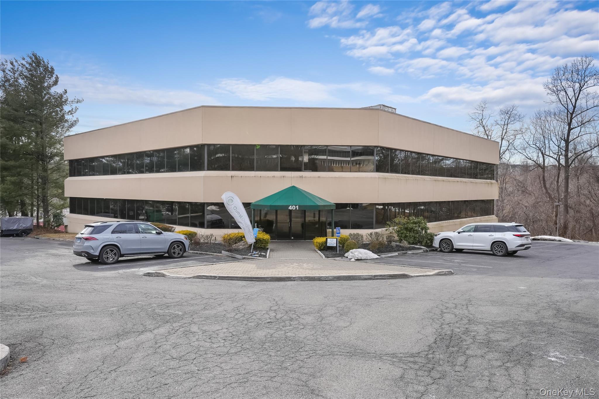 #3 photo, 401 Columbus Avenue, Valhalla , NY 10595