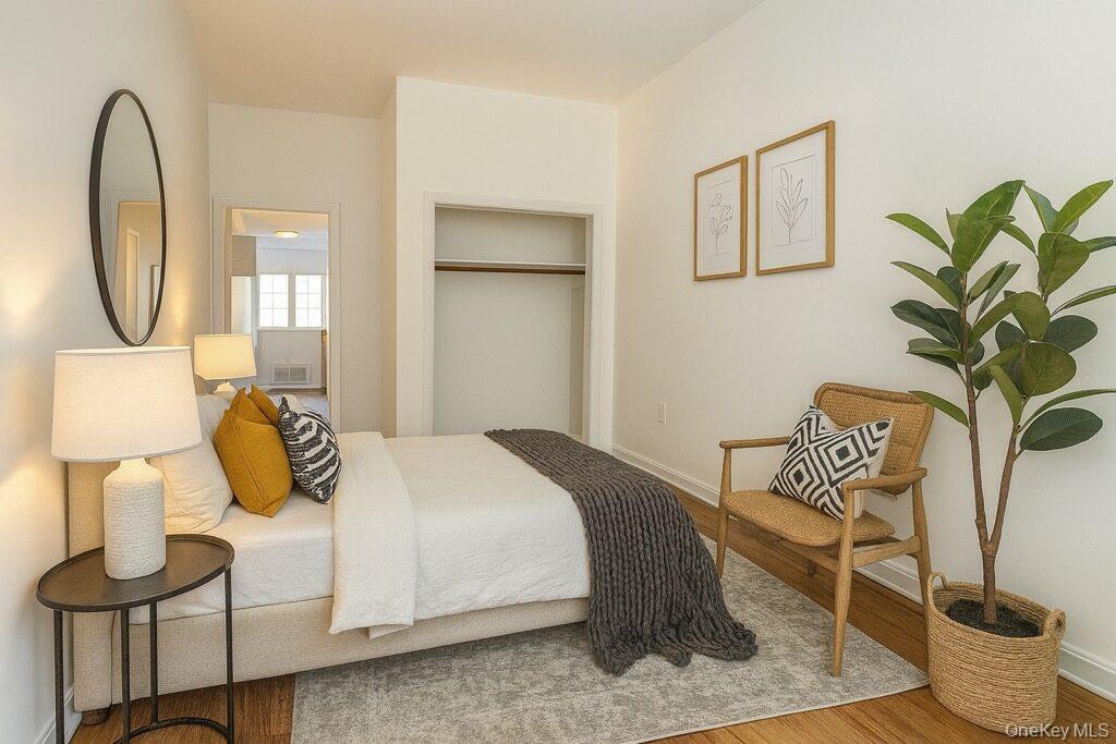 #5 photo, 1333 Chisholm Street, Bronx , NY 10459