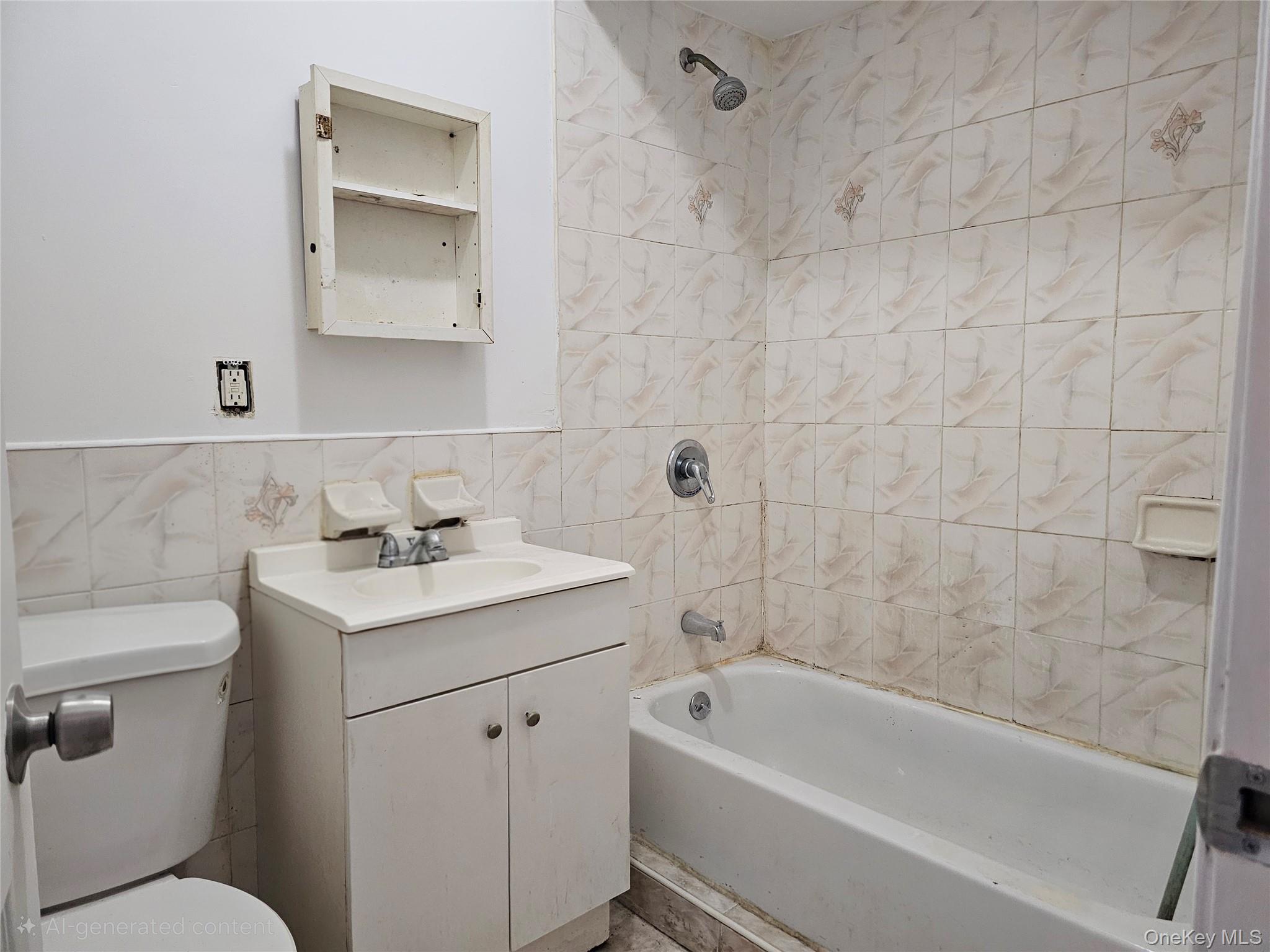 #9 photo, 1333 Chisholm Street, Bronx , NY 10459