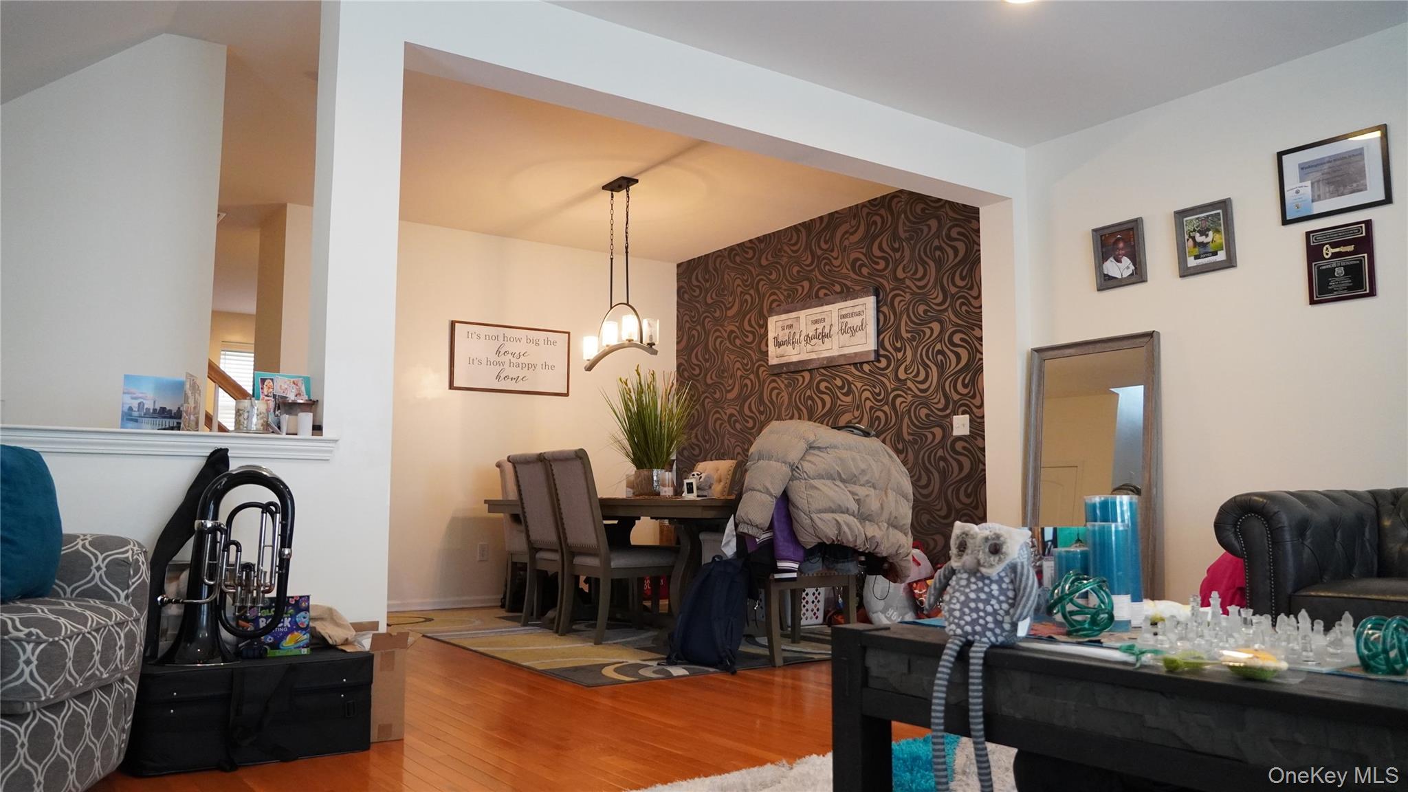 #7 photo, 1402 Hawthorn Way, New Windsor , NY 12553