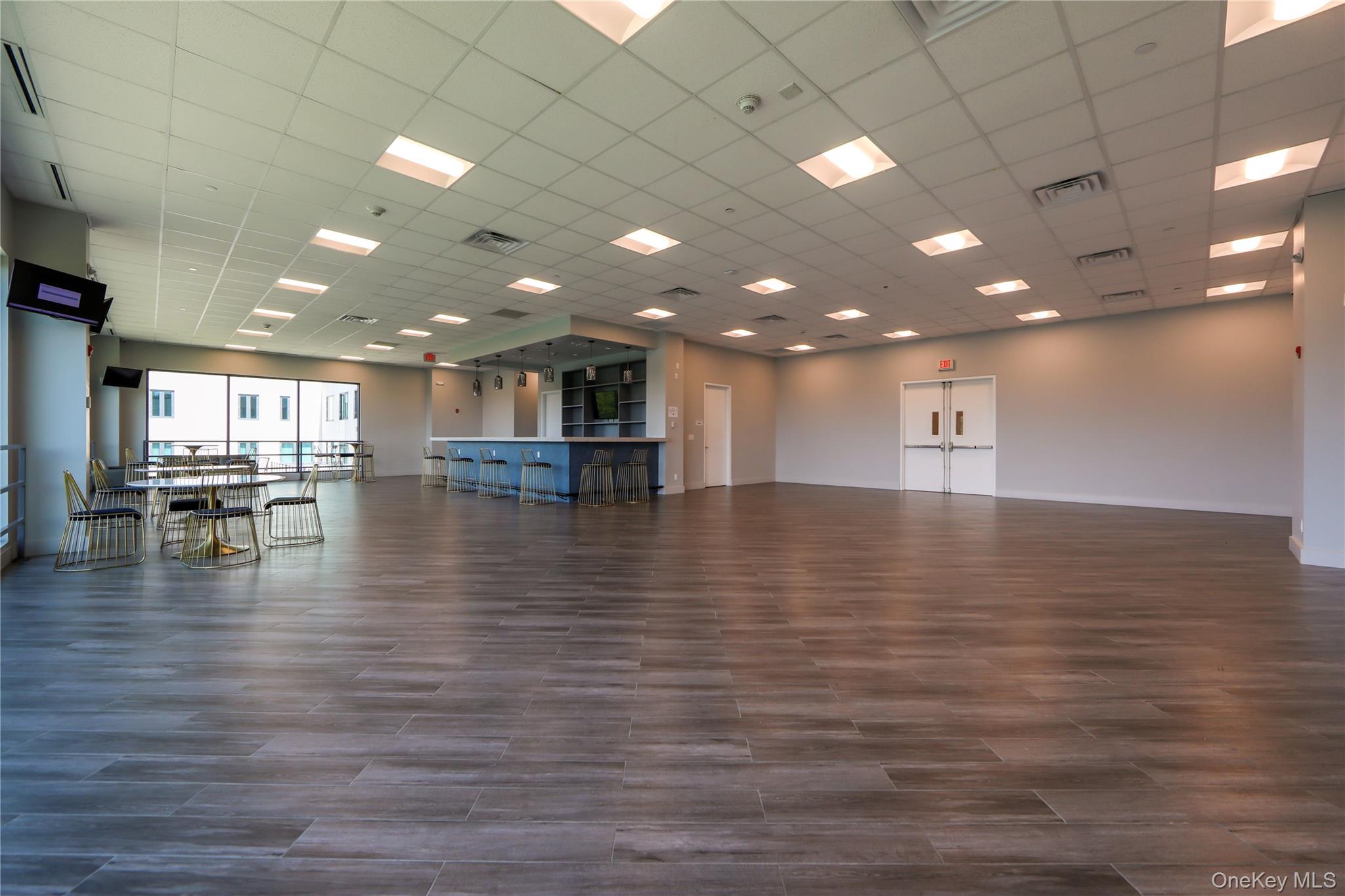 #11 photo, 701 Ridge Hill Boulevard, Yonkers , NY 10710