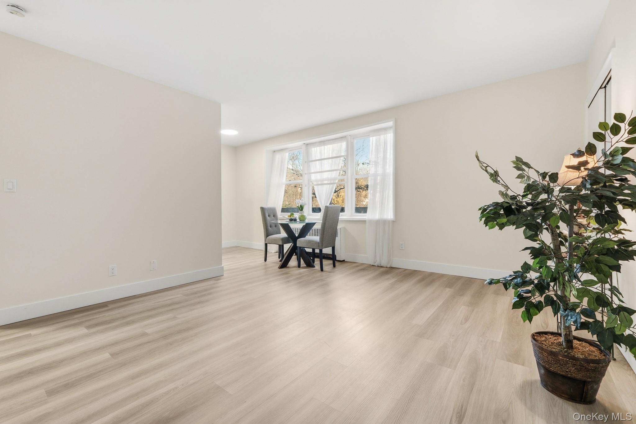 #10 photo, 1111 Midland Avenue, 브롱크스 Bronxville , NY 10708