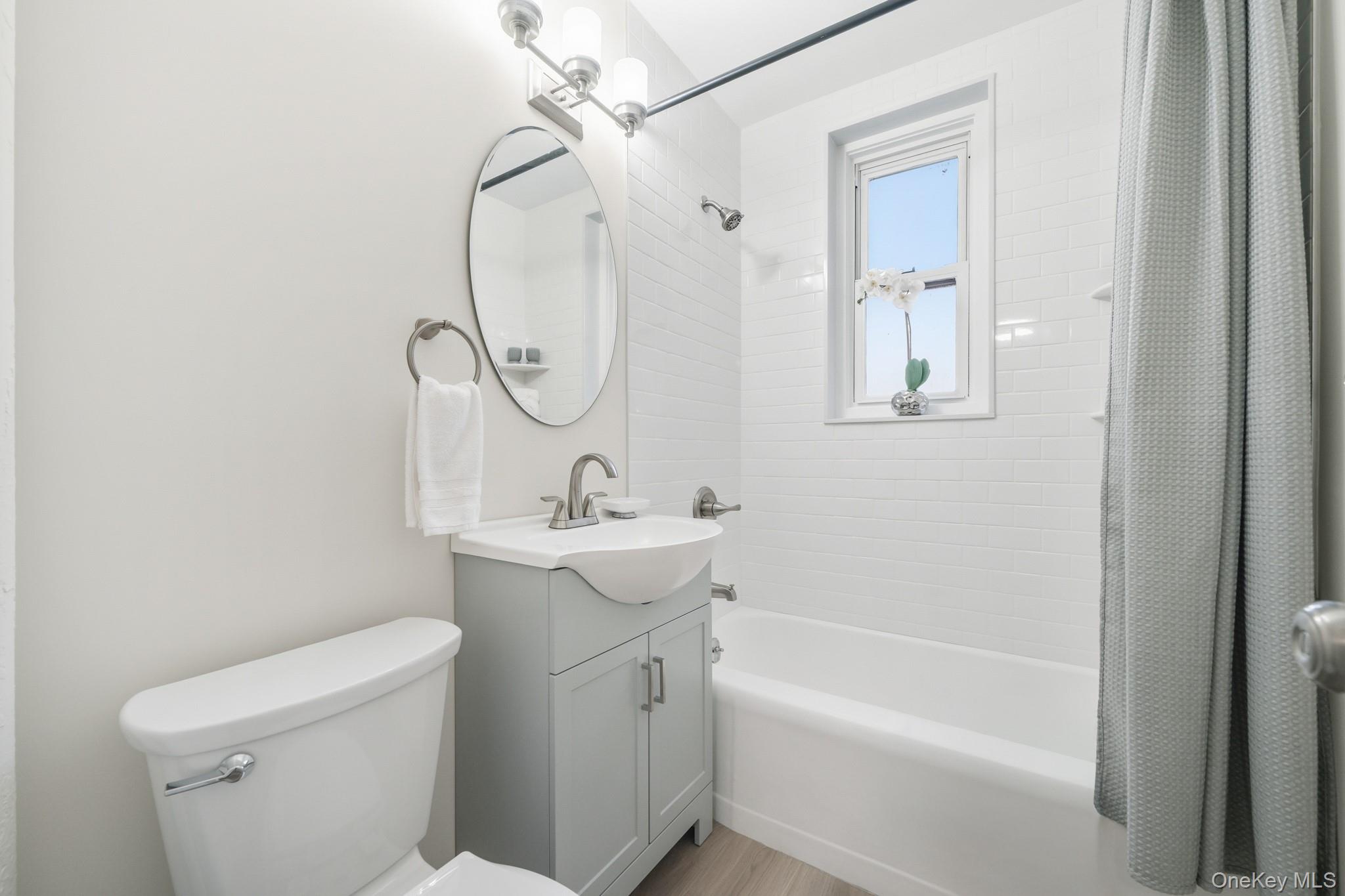 #16 photo, 1111 Midland Avenue, 브롱크스 Bronxville , NY 10708