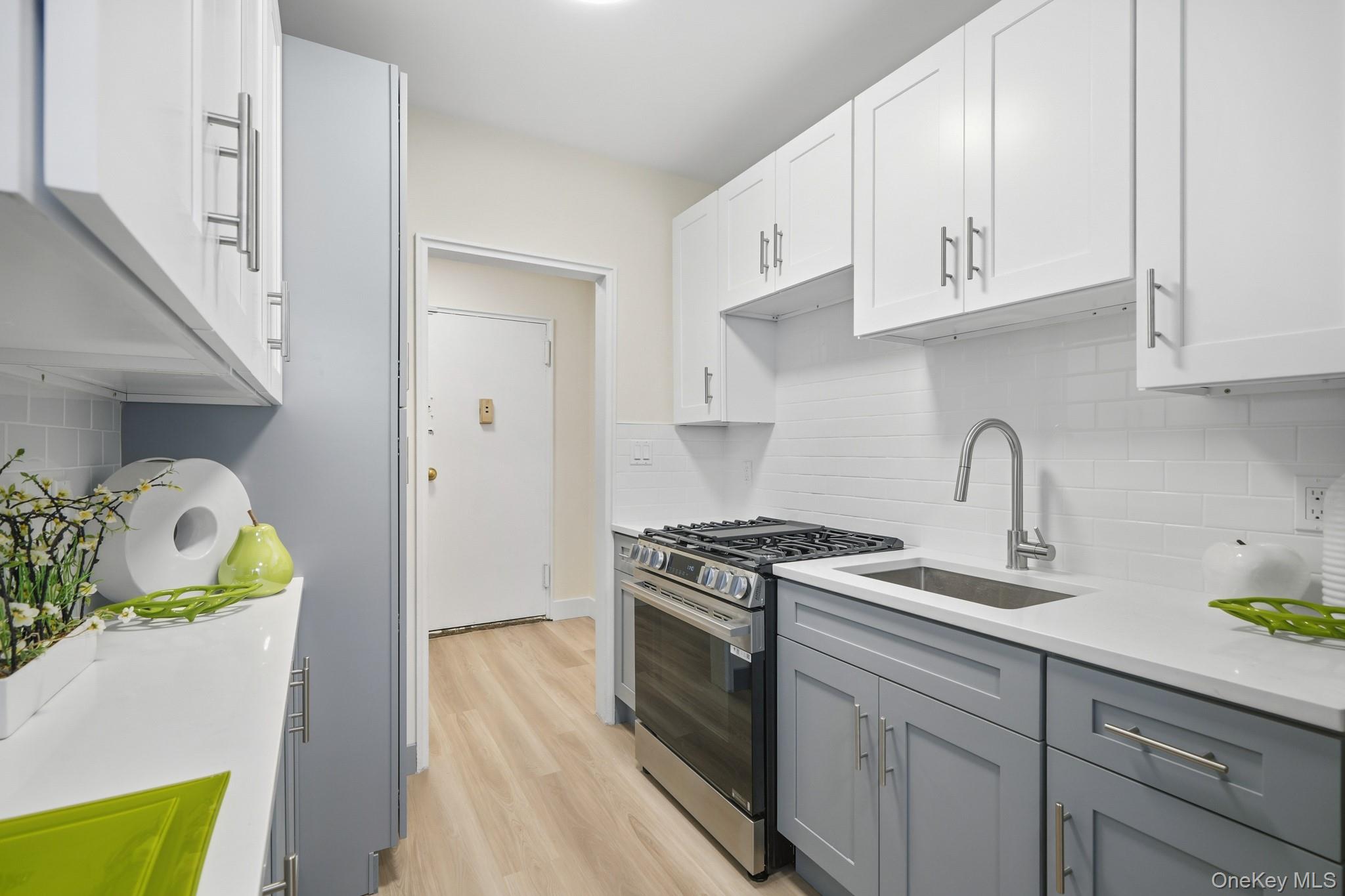 #3 photo, 1111 Midland Avenue, 브롱크스 Bronxville , NY 10708