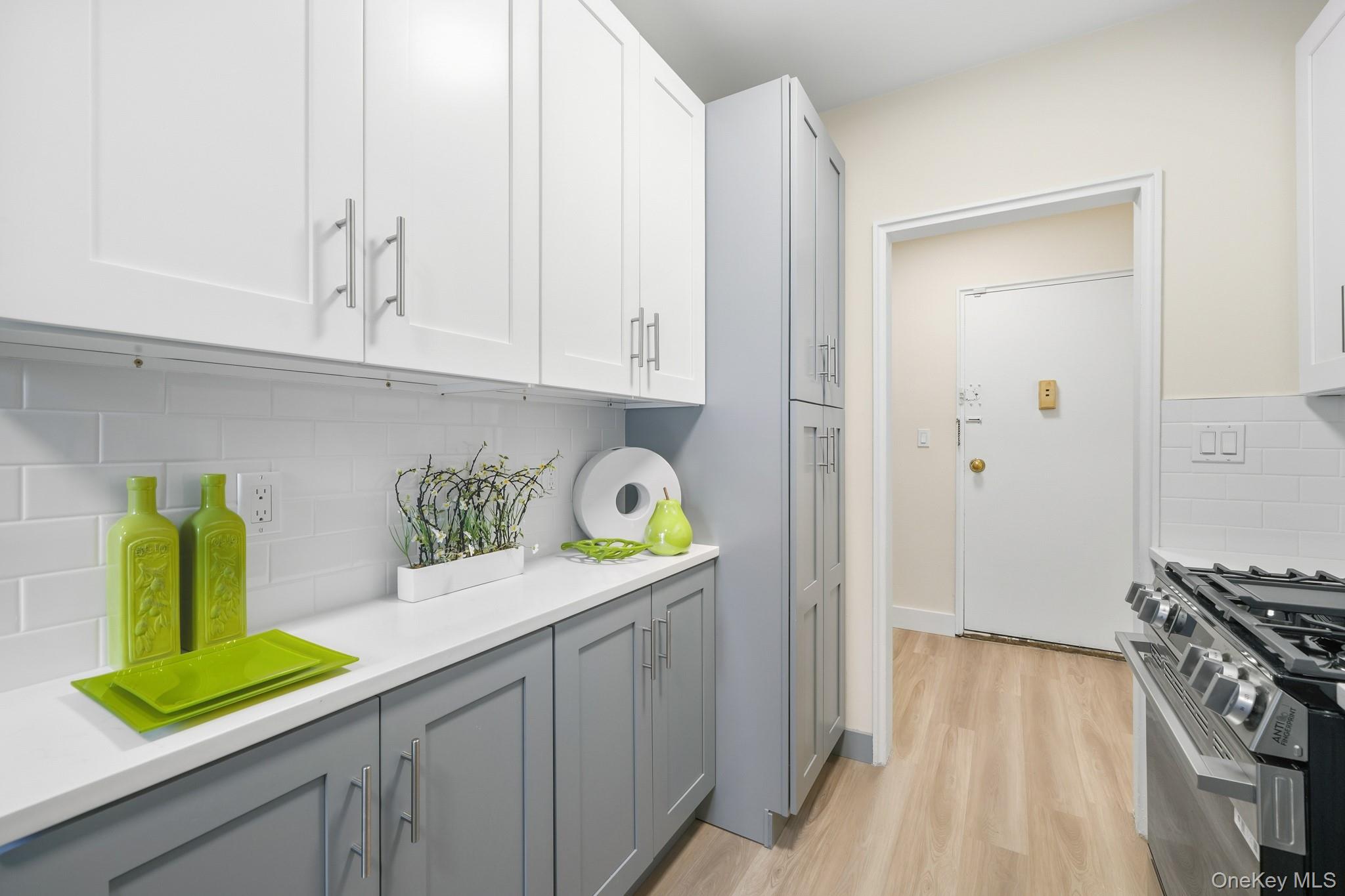 #4 photo, 1111 Midland Avenue, 브롱크스 Bronxville , NY 10708