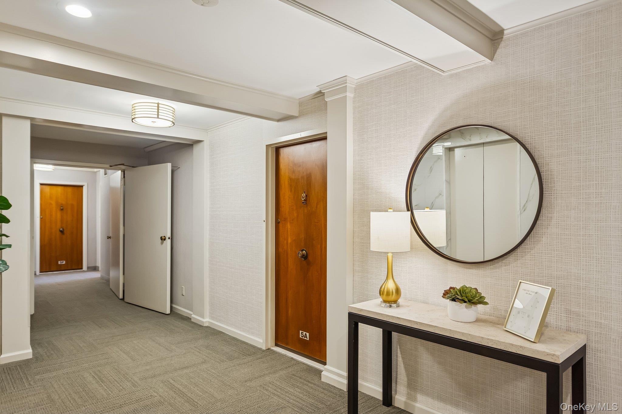 #13 photo, 20 Old Mamaroneck Road, White Plains , NY 10605