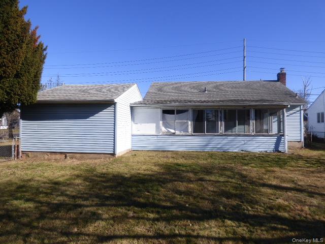 #15 photo, 35 Gardner Avenue, Hicksville , NY 11801