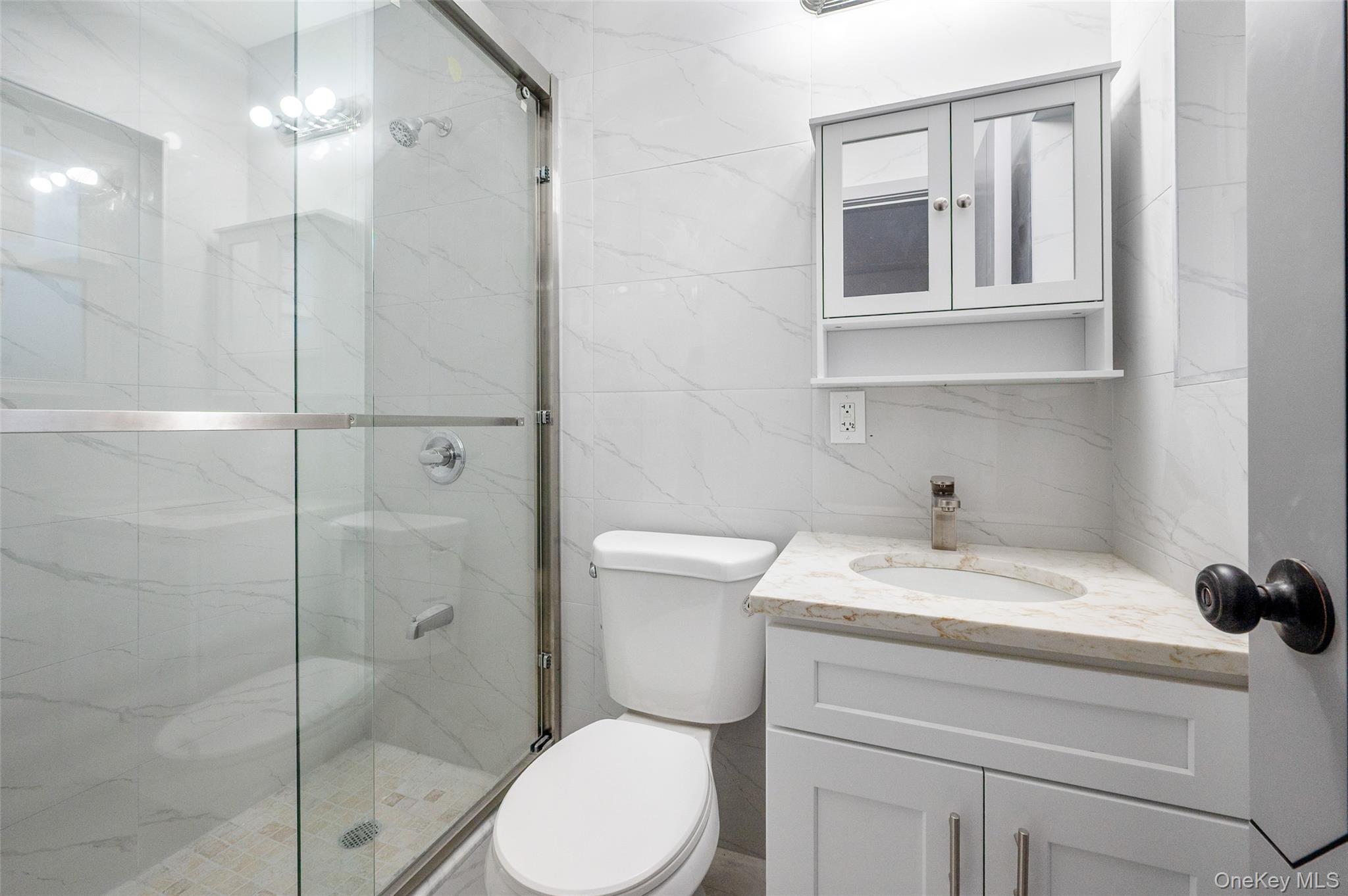 #9 photo, 66-17 Clinton Avenue, कुईंस Maspeth , NY 11378