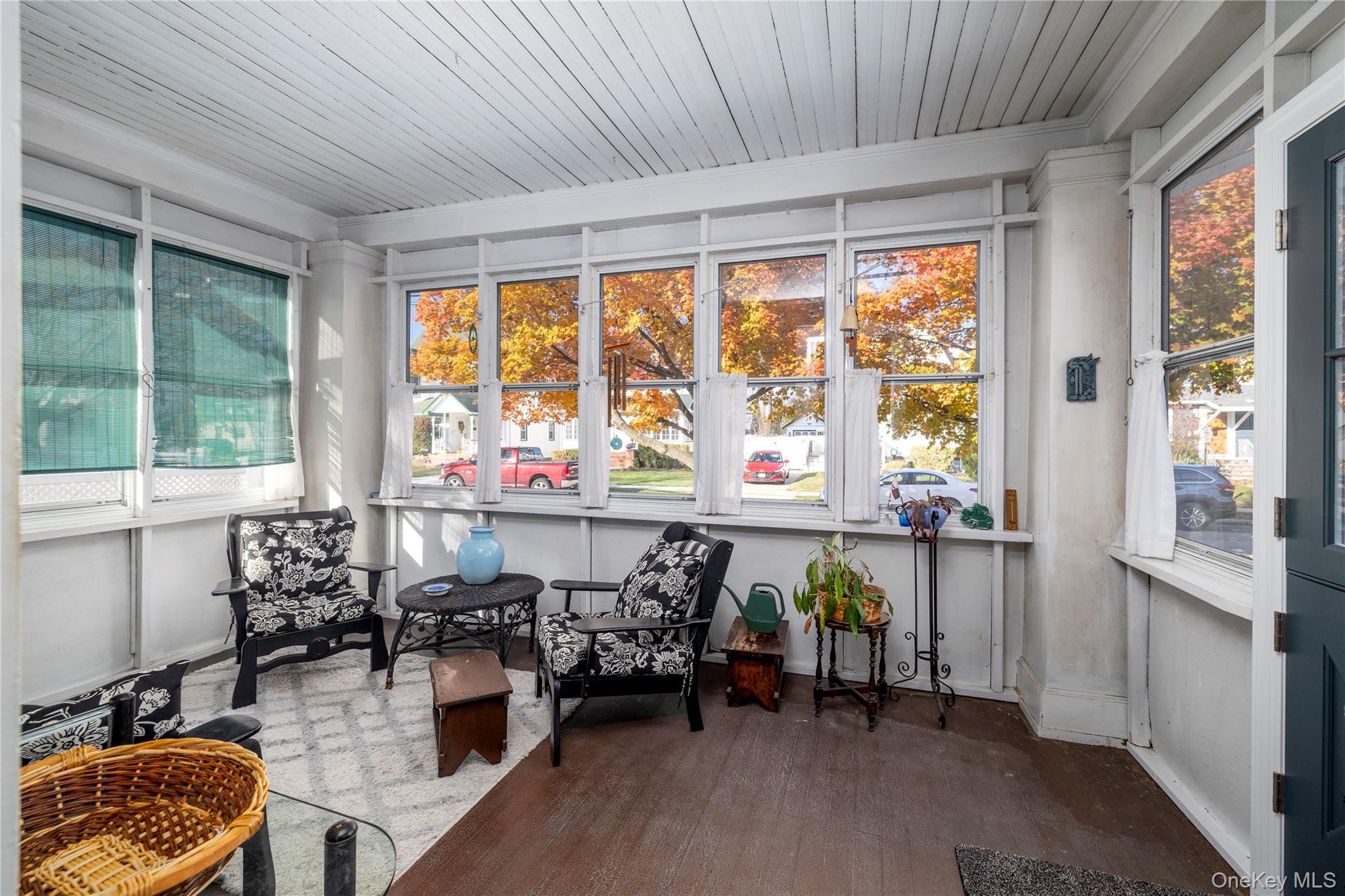 #4 photo, 232 Sherman Street, 롱 아일랜드 Lynbrook , NY 11563