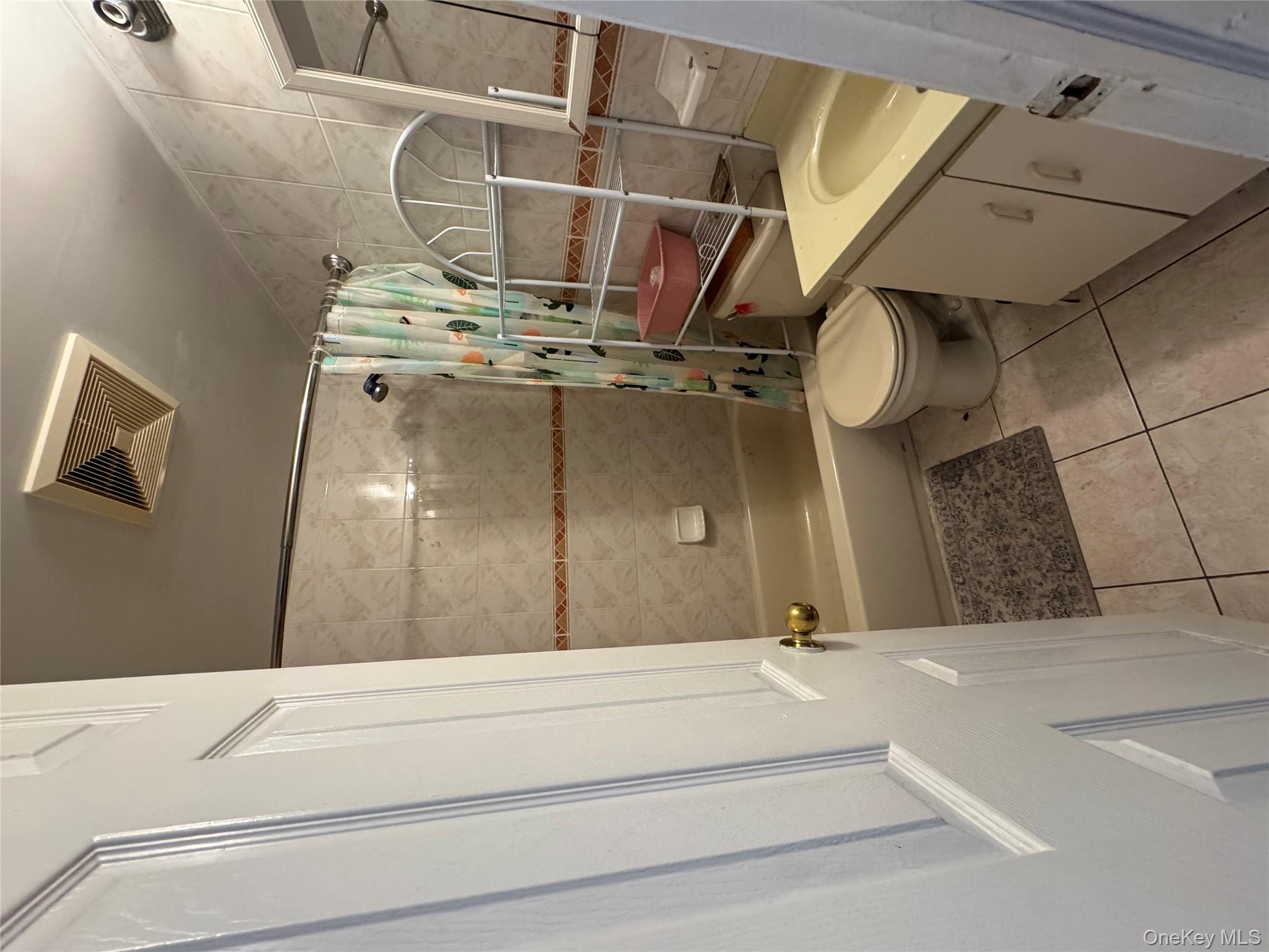 #7 photo, 44-41 College Point Boulevard, Flushing , NY 11355