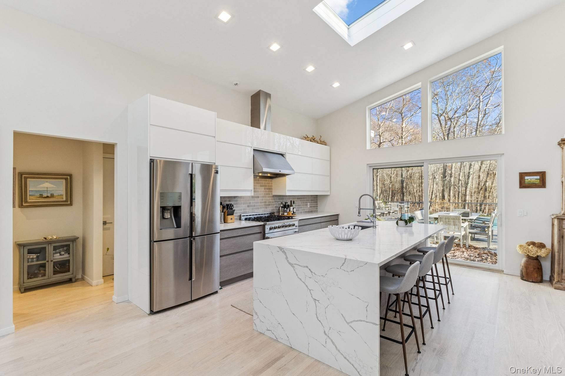 #11 photo, 56 N Woods Lane, 롱 아일랜드 East Hampton , NY 11937