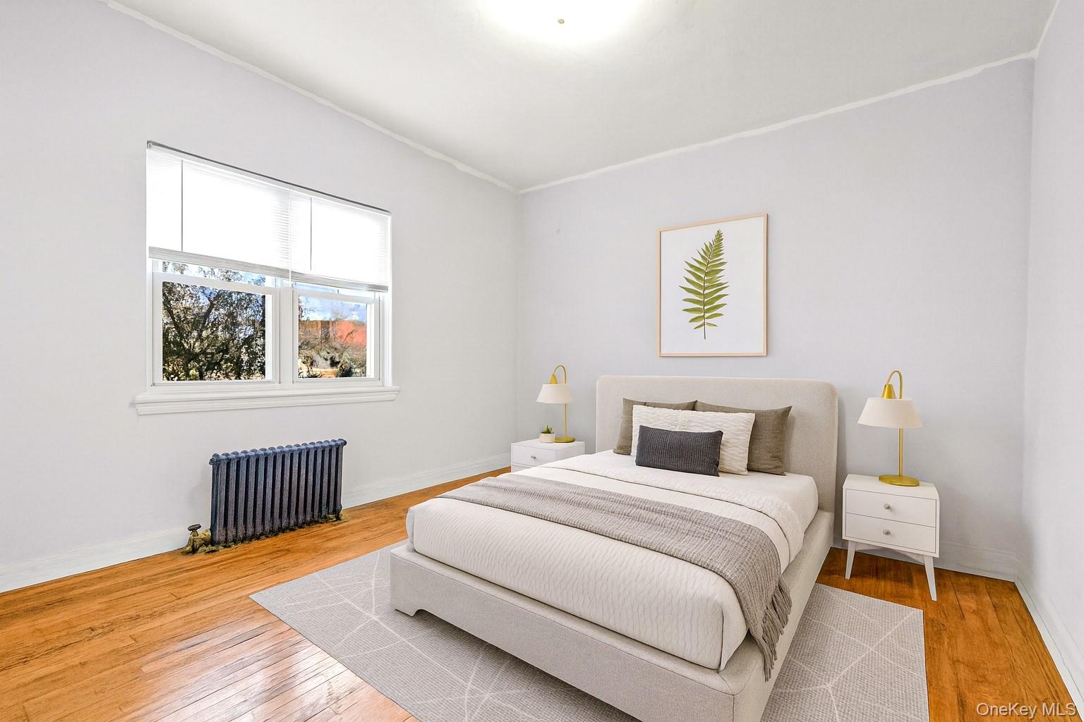 #7 photo, 20-11 35th Street, קווינס Astoria , NY 11105