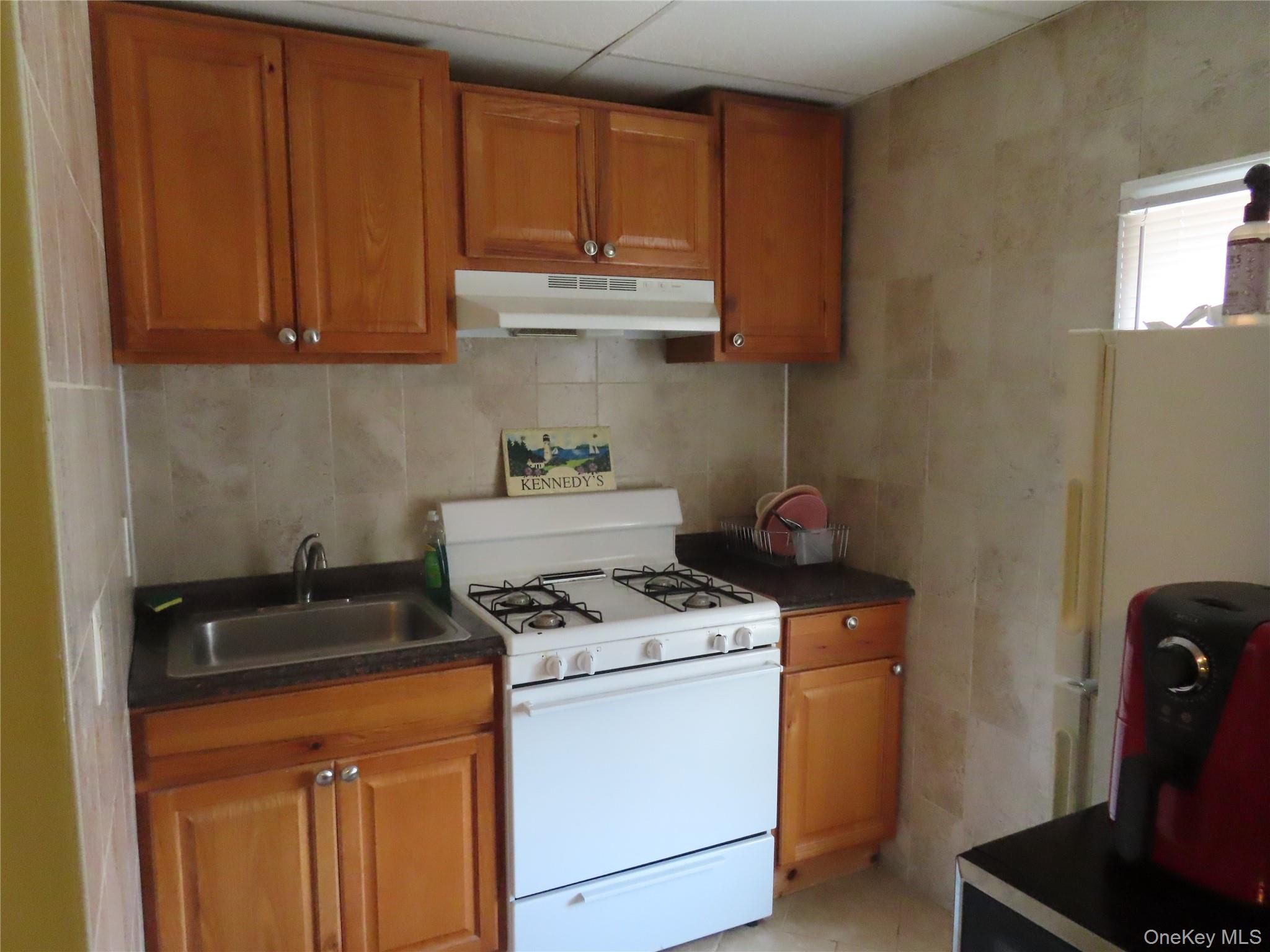 #3 photo, 33 Deer Park Avenue, Babylon , NY 11702