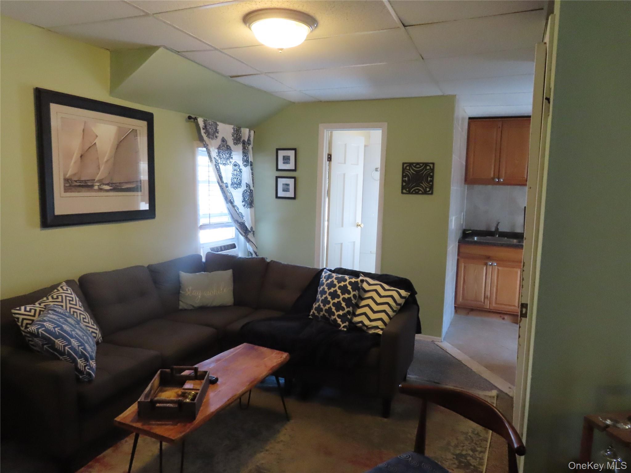 #5 photo, 33 Deer Park Avenue, Babylon , NY 11702