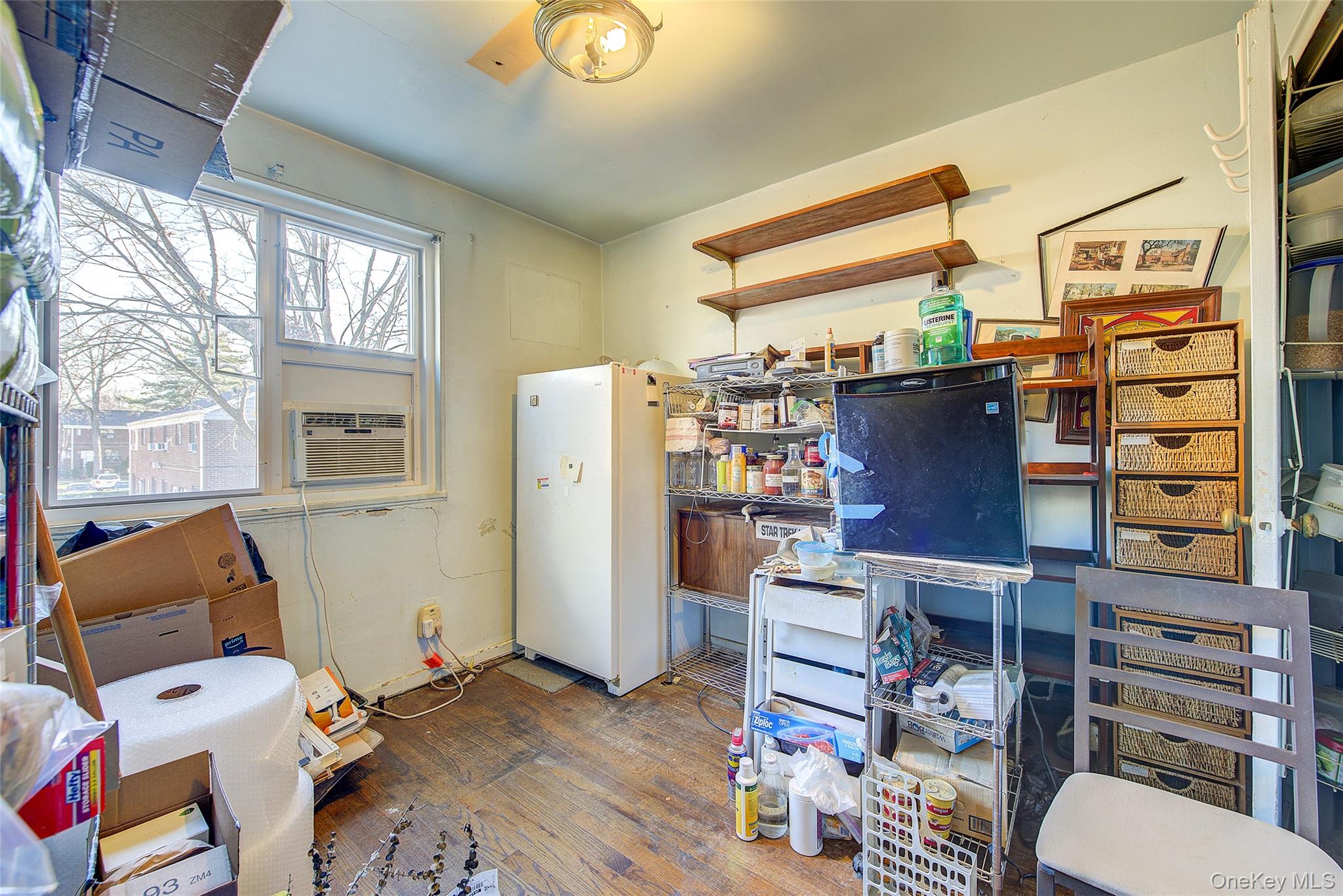 #15 photo, 216-76 68TH Avenue, Куинс ‖ Oakland Gardens , NY 11364